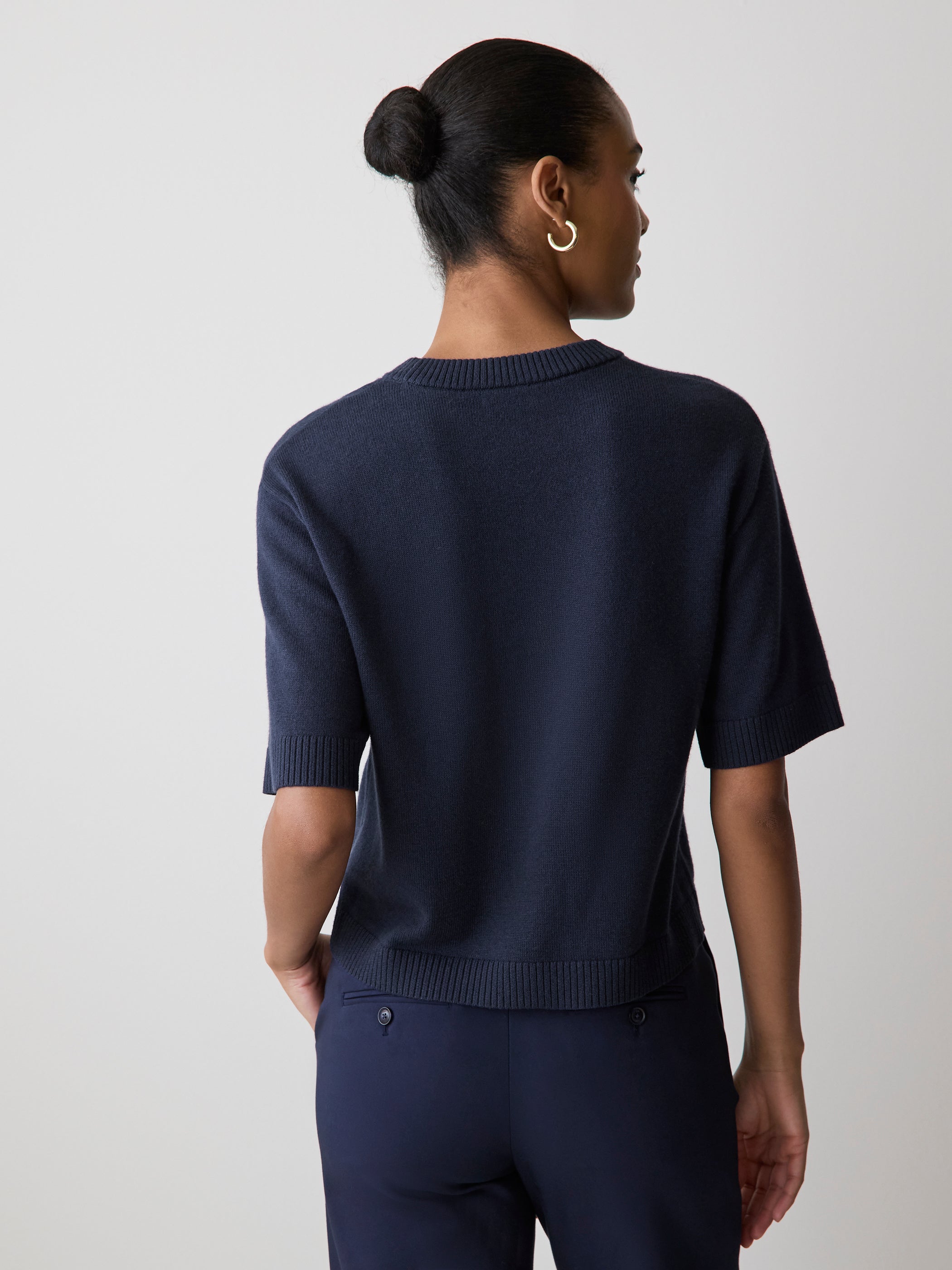 RW&CO Wool-Blend Short-Sleeve Crew-Neck Sweater