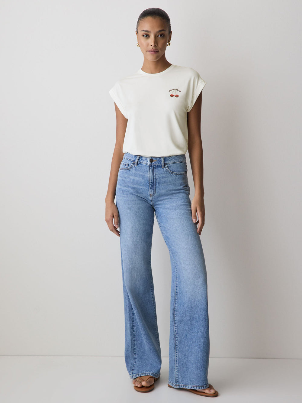 RW&CO Extended-Sleeve Crew-Neck Tee