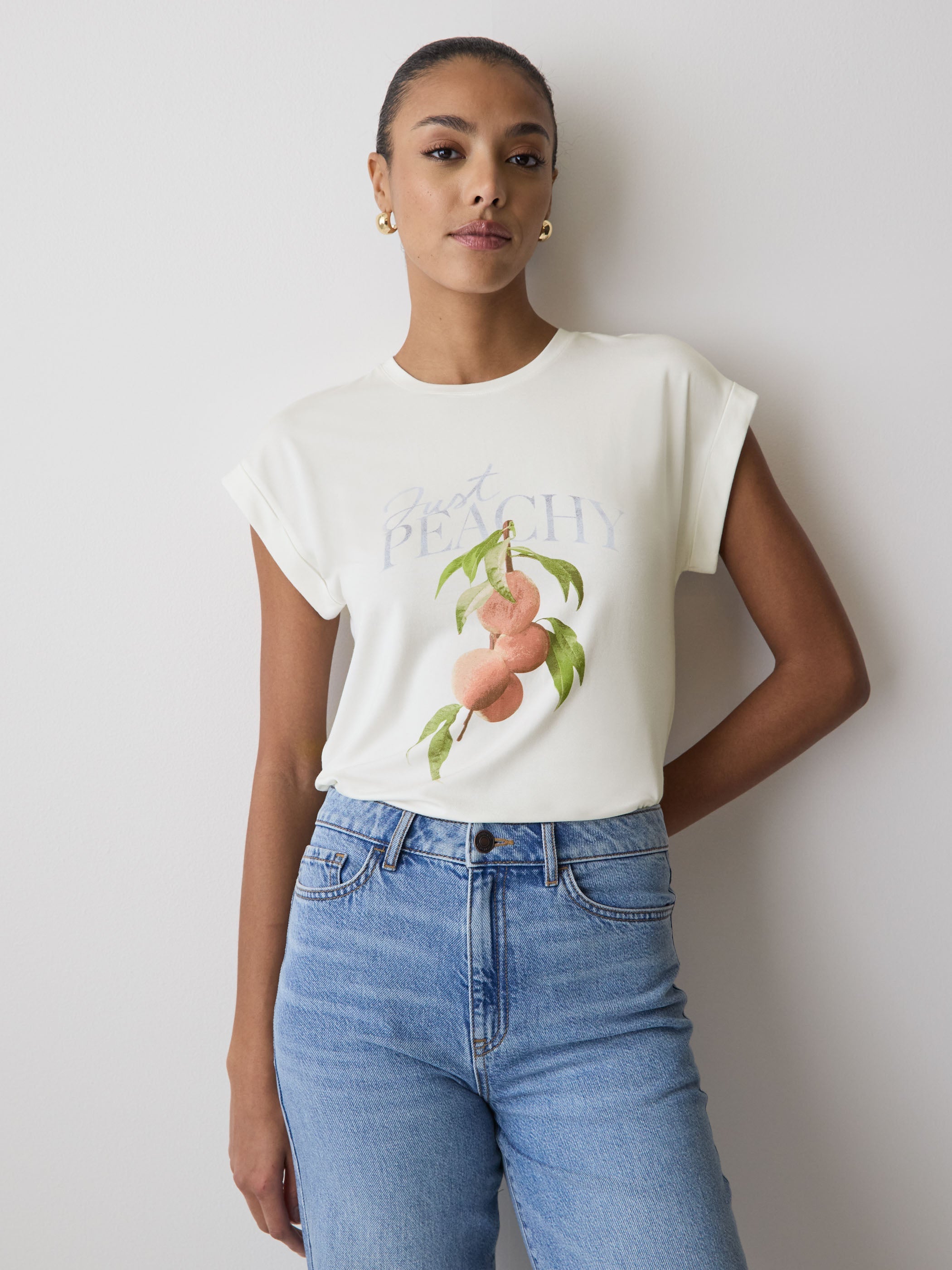 RW&CO Extended-Sleeve Crew-Neck Tee