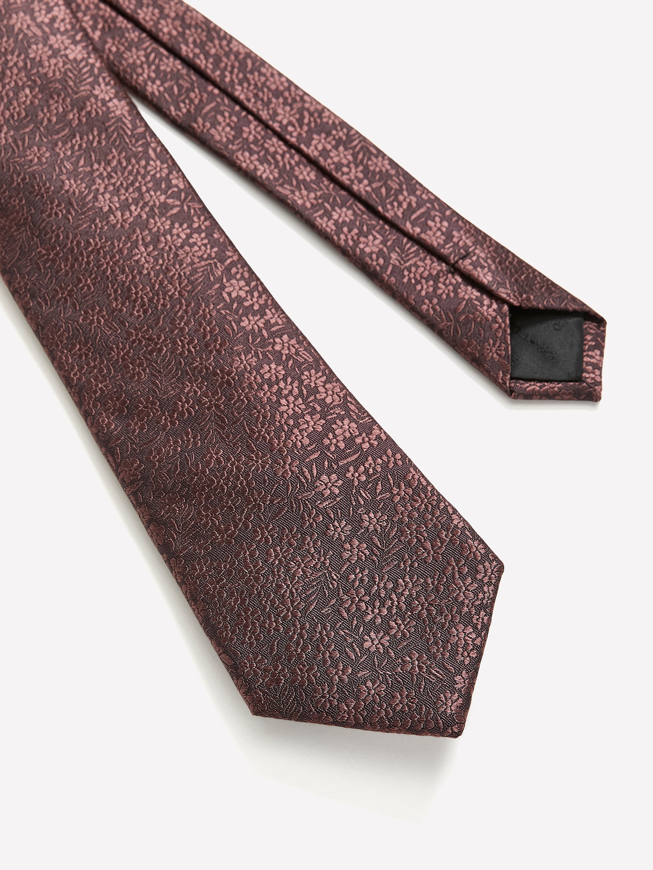 RW&CO Regular Tie with Tonal Floral Pattern