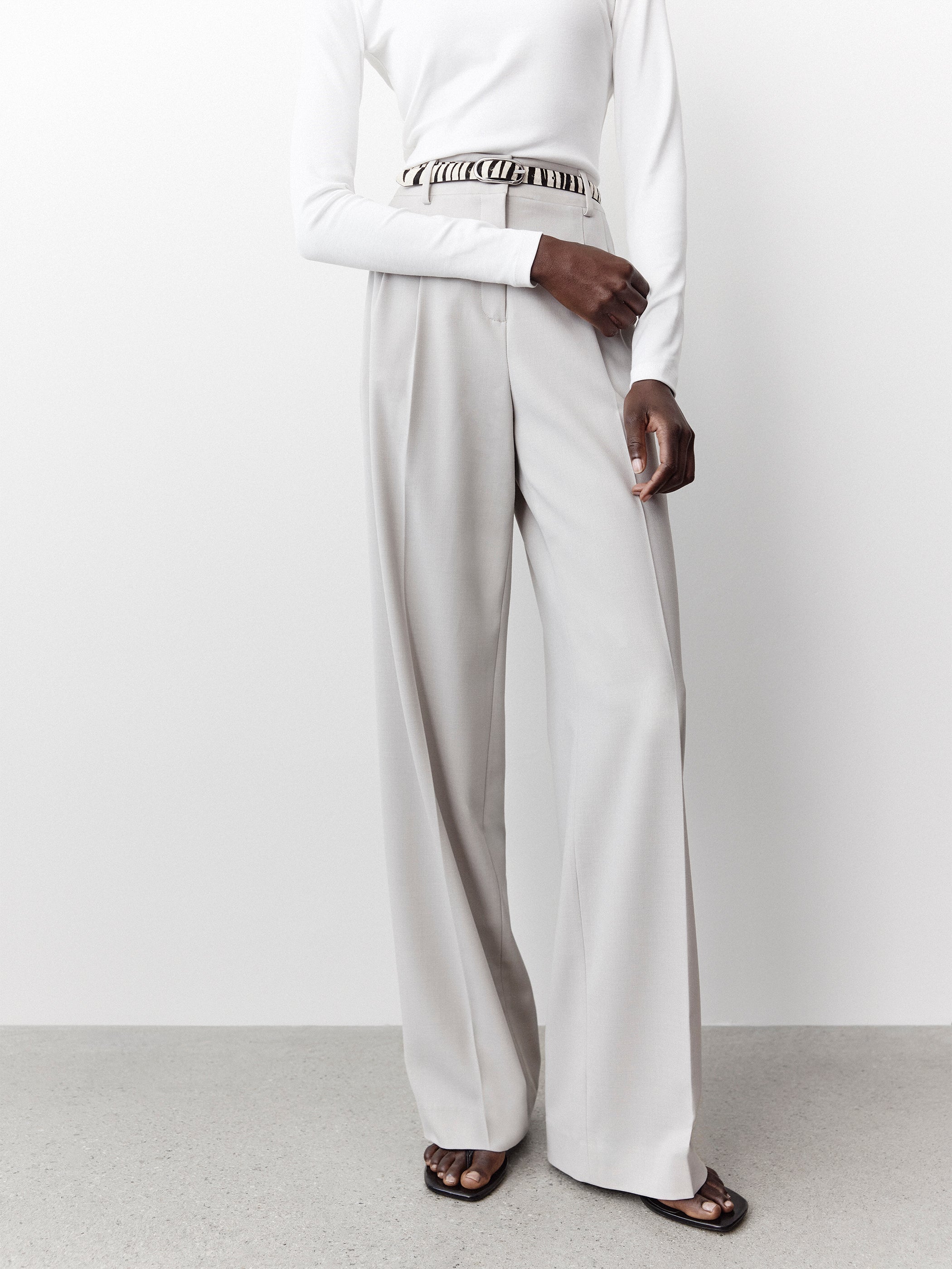 RW&CO High-Rise Wide-Leg Pant
