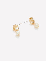 RW&CO Earrings with Freshwater Pearl Pendants