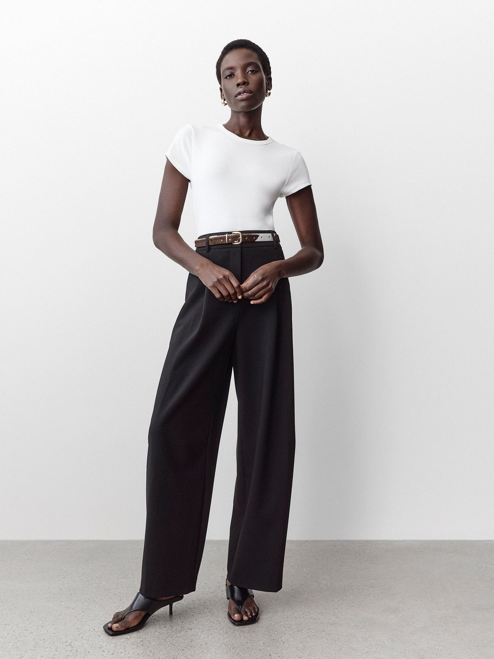 RW&CO Twill High-Rise Barrel Pant