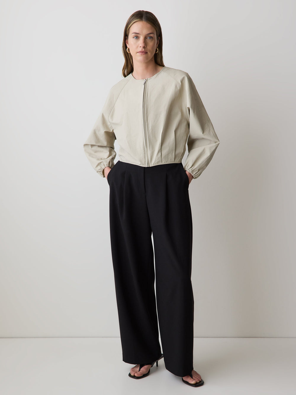 RW&CO Twill High-Rise Barrel Pant