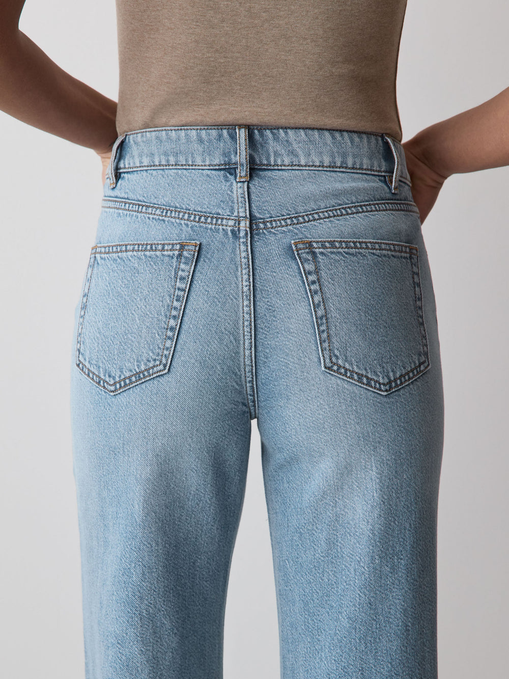 RW&CO High-Rise Wide-Leg Jeans
