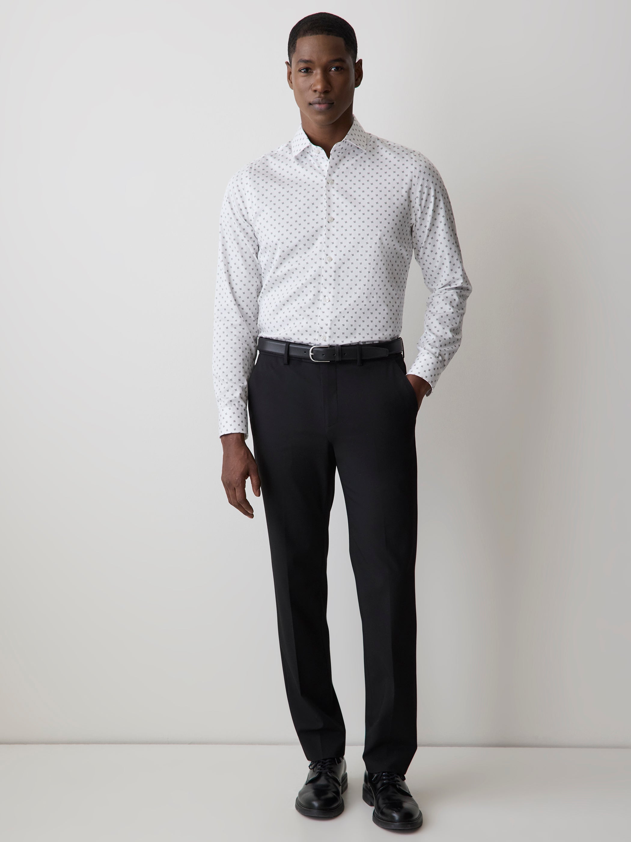 RW&CO Slim Fit Dress Shirt with Floral Dotted Pattern