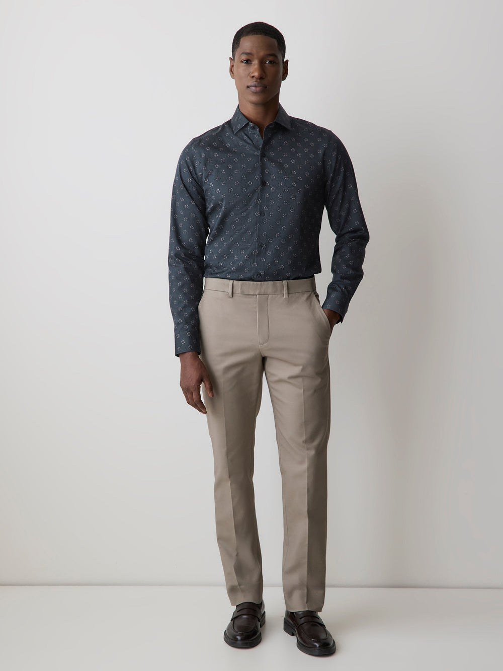 RW&CO Slim Fit Dress Shirt with Floral Dotted Pattern