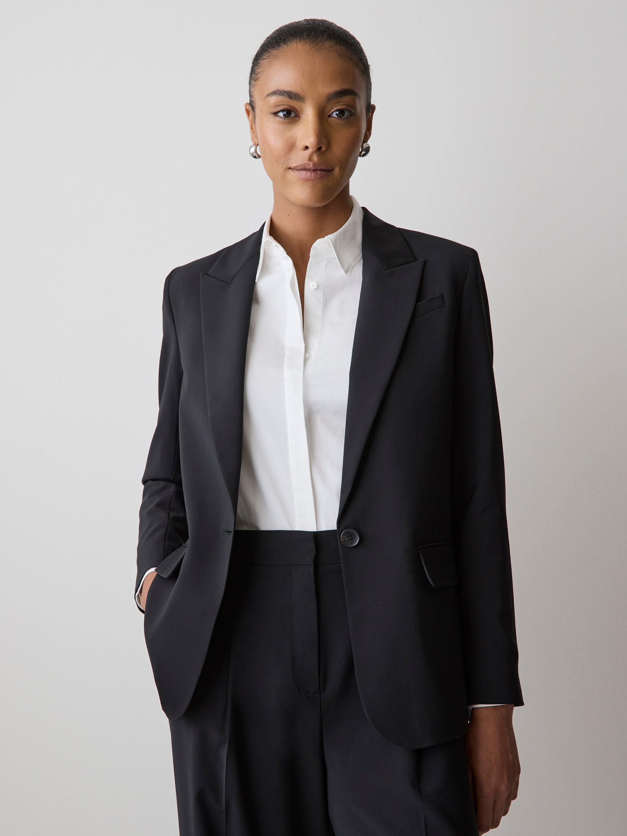 RW&CO Black One-Button Wool-Blend Blazer