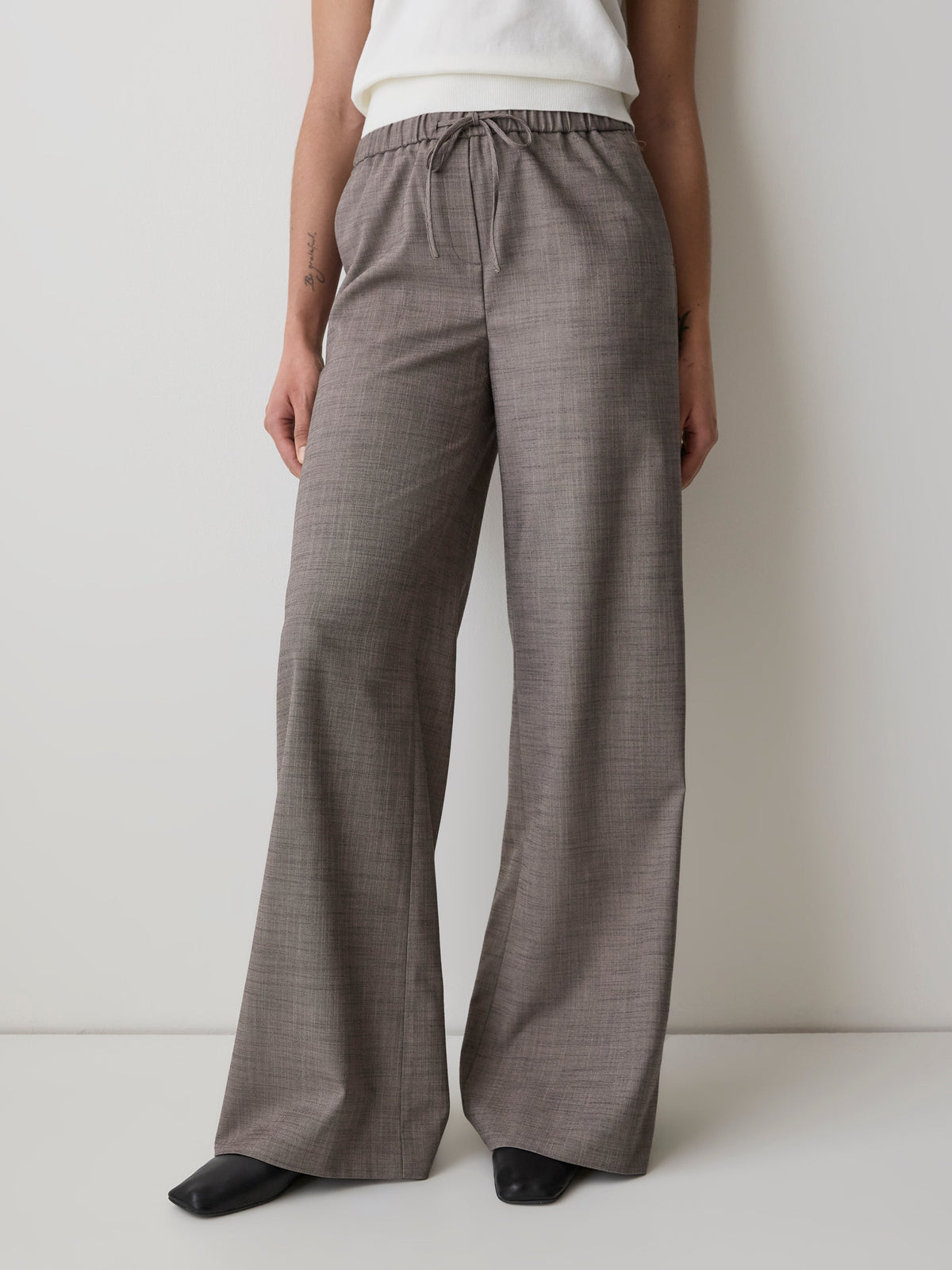 RW&CO Twill Mid-Rise Wide-Leg Pant