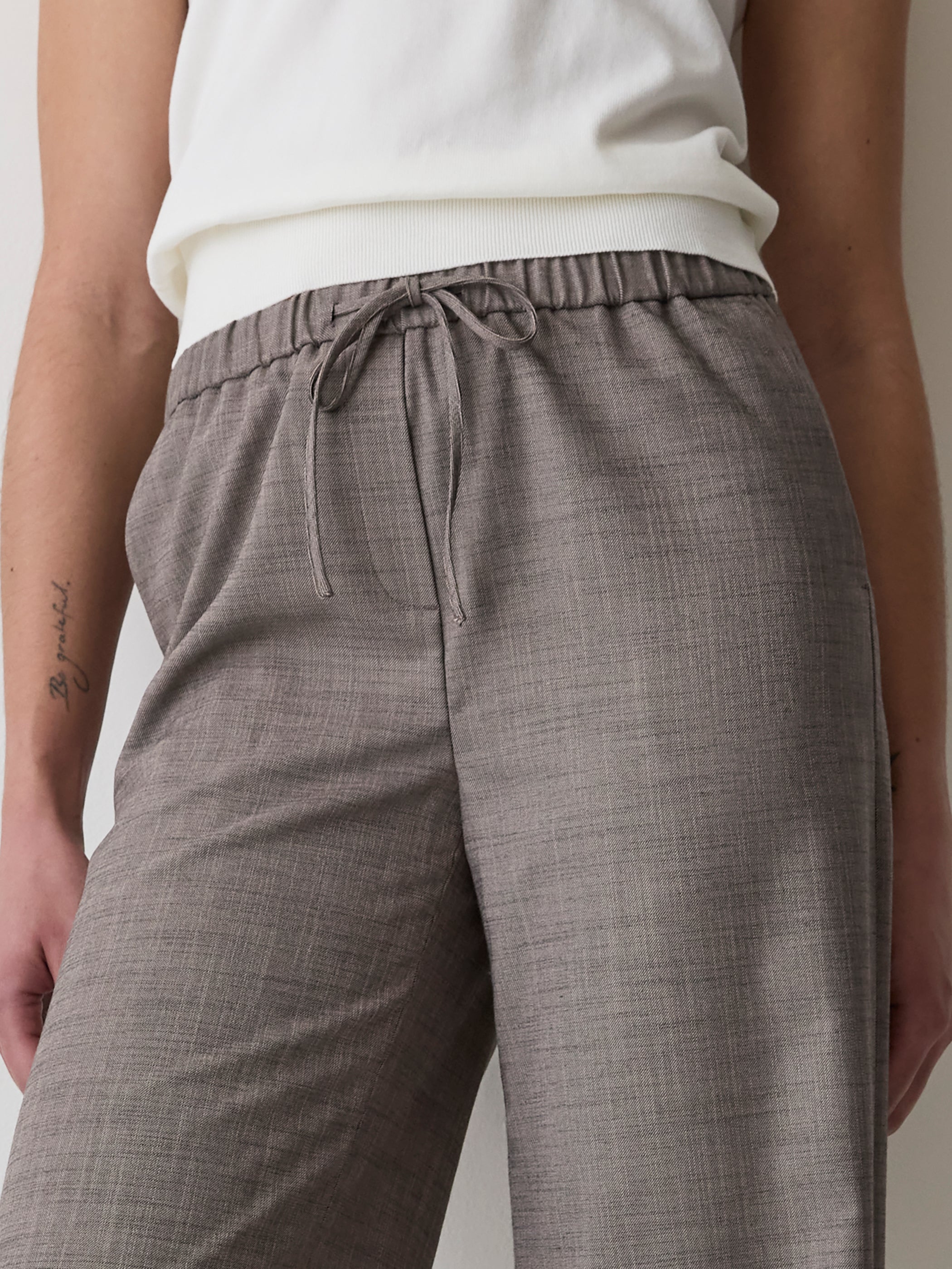 RW&CO Twill Mid-Rise Wide-Leg Pant