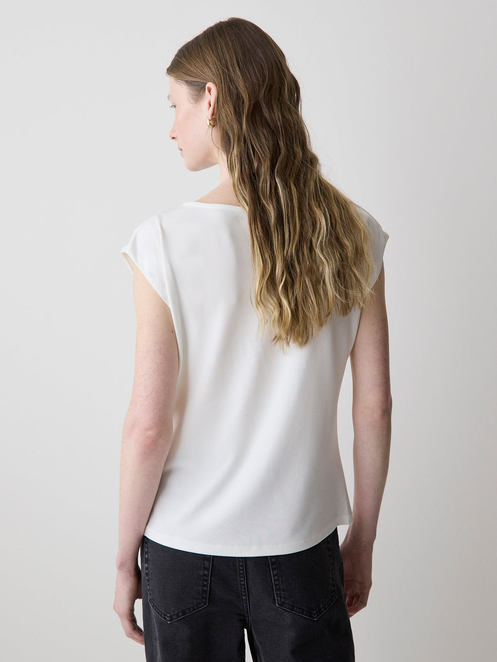 RW&CO Extended-Sleeve Boat-Neck Top with Pleated Details