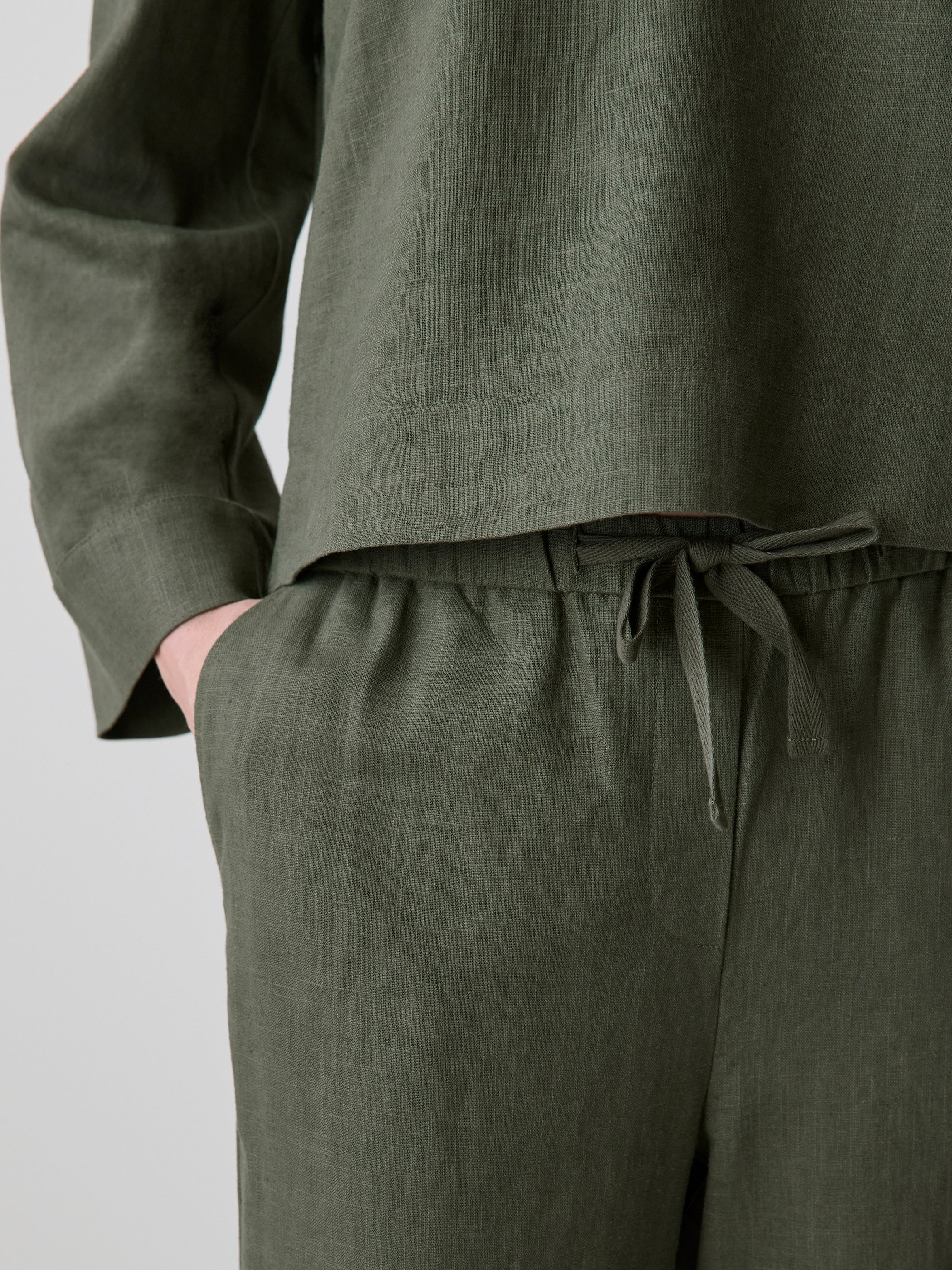RW&CO Linen Mid-Rise Straight-Leg Pant