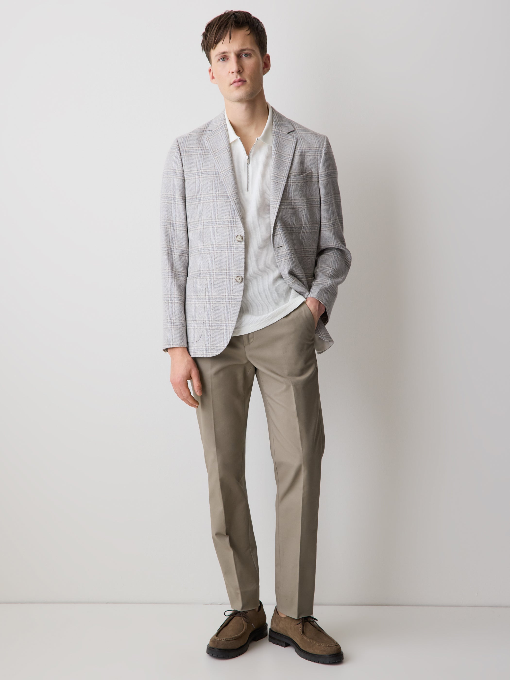 RW&CO Slim Fit City Chino Pant