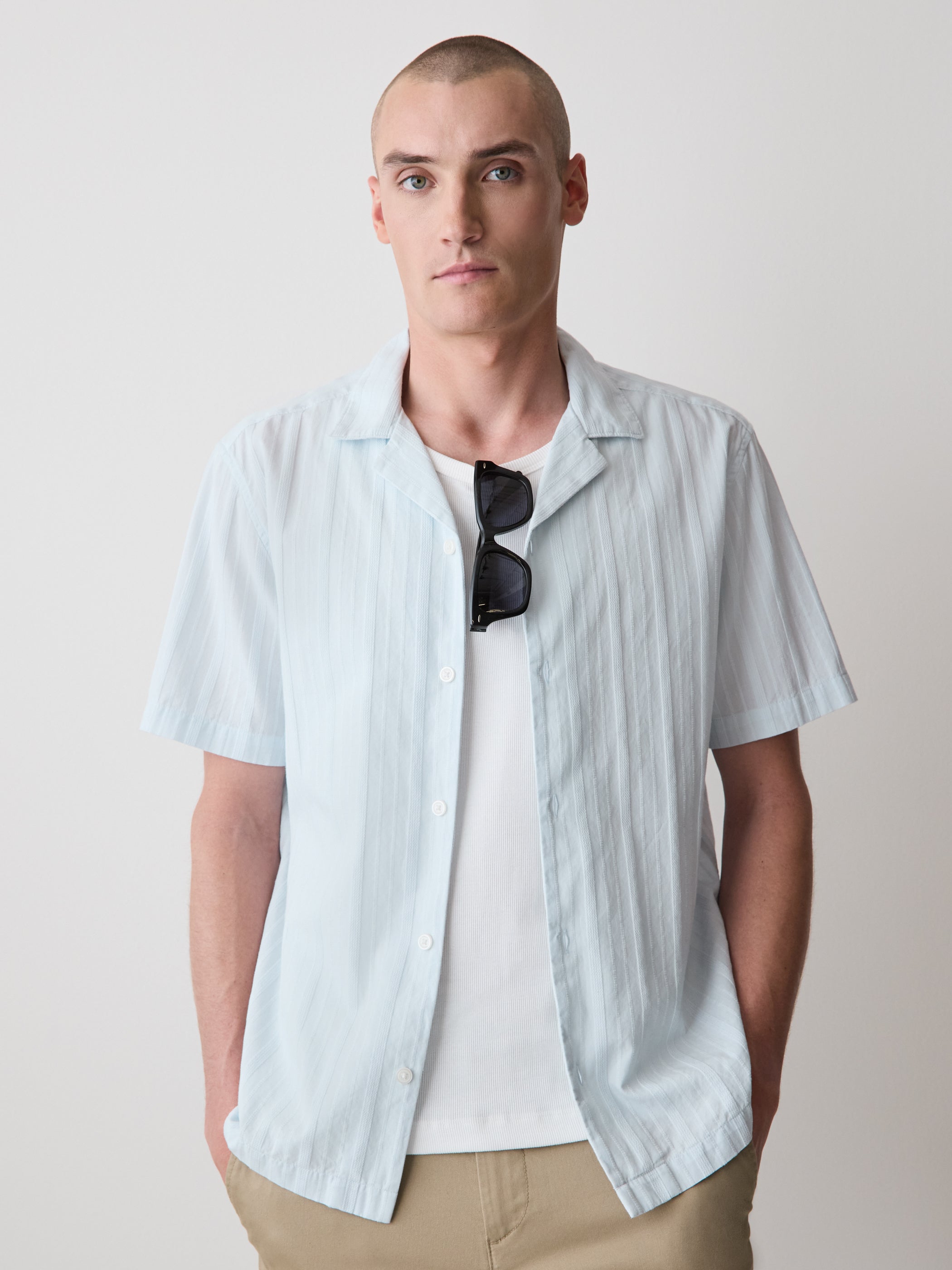 RW&CO Short-Sleeve Shirt with Camp Collar