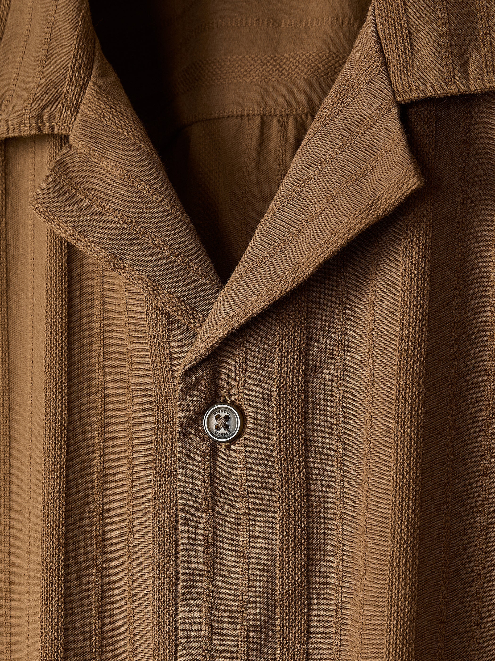 RW&CO Short-Sleeve Shirt with Camp Collar
