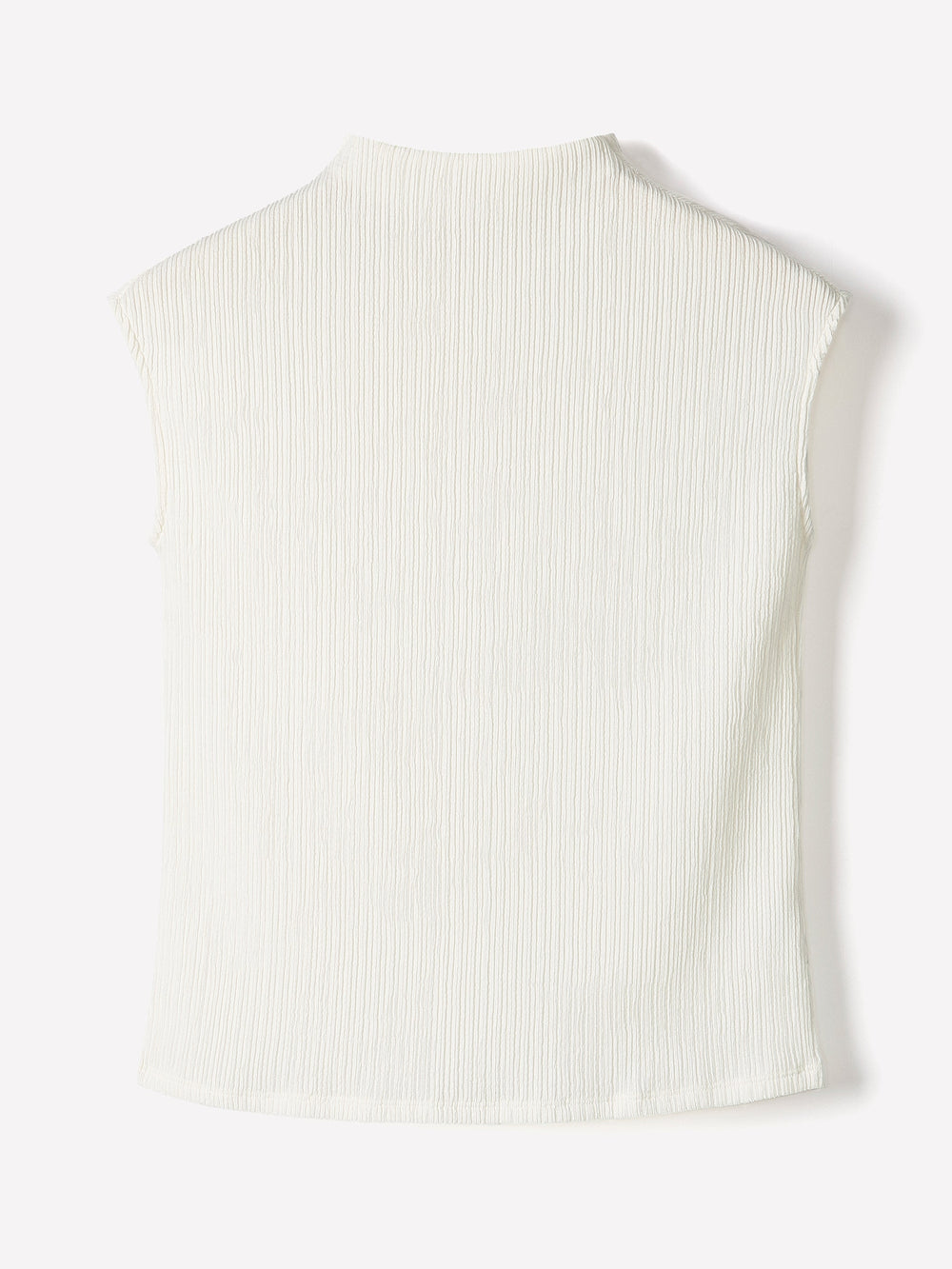 RW&CO Sleeveless Funnel-Neck Textured Top