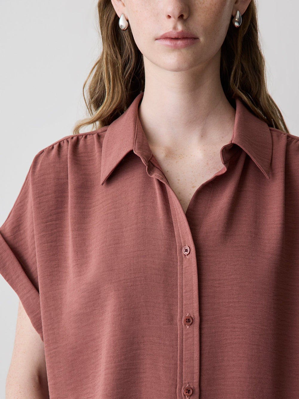 RW&CO Short-Sleeve Buttoned-Down Blouse