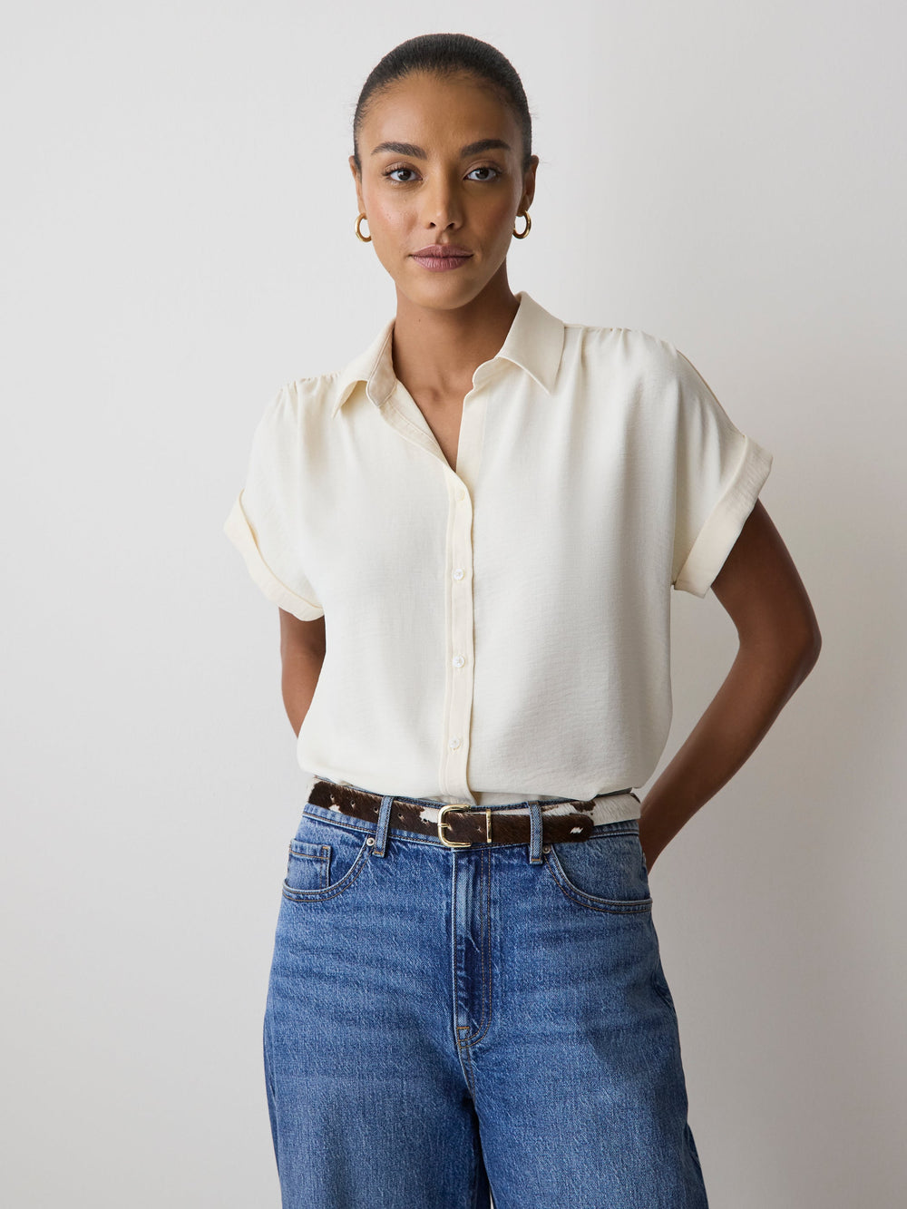 RW&CO Short-Sleeve Buttoned-Down Blouse