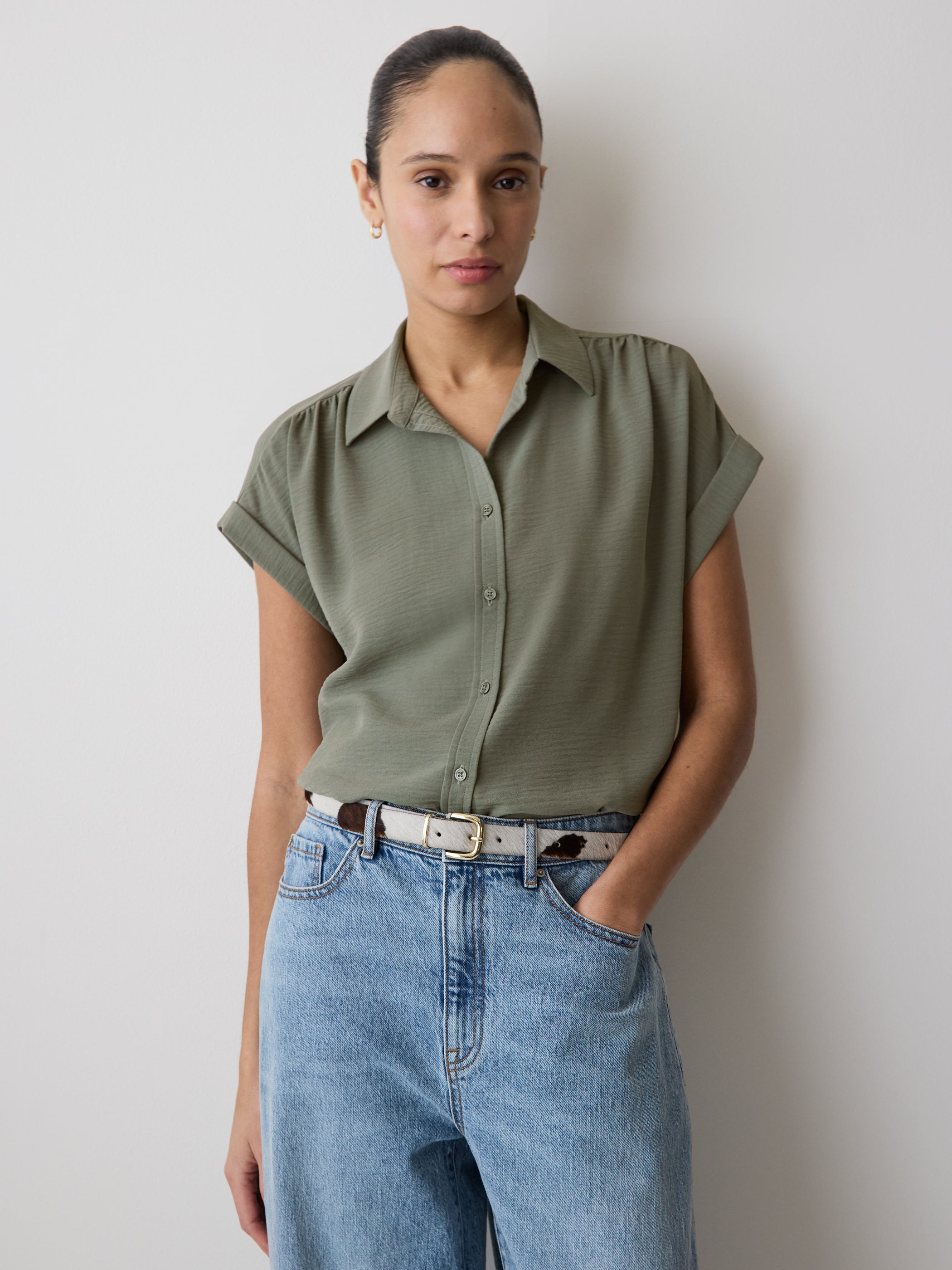 RW&CO Short-Sleeve Buttoned-Down Blouse