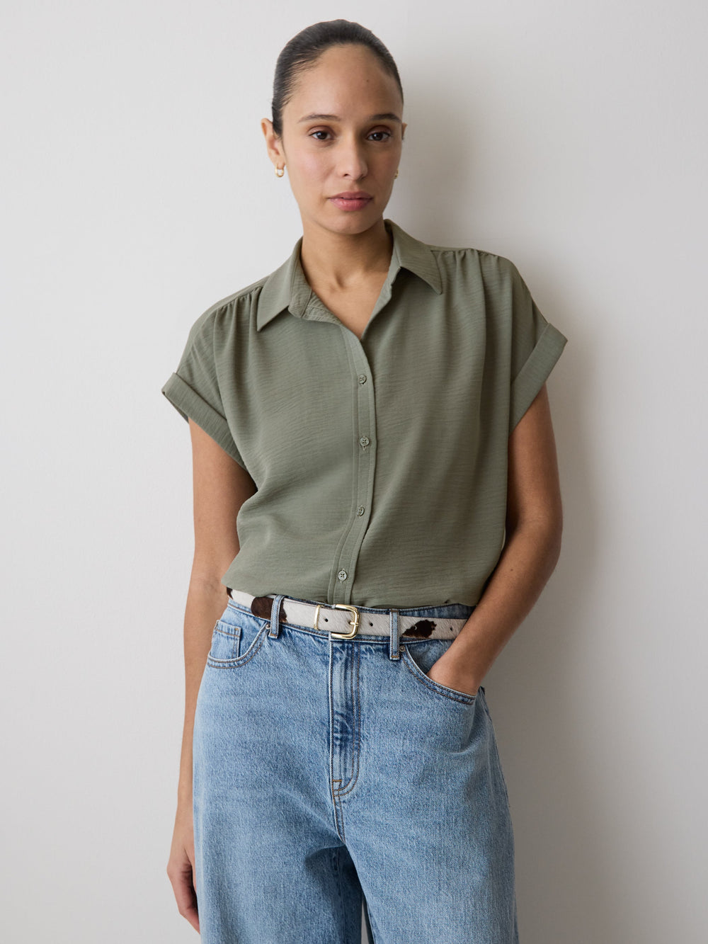 RW&CO Short-Sleeve Buttoned-Down Blouse