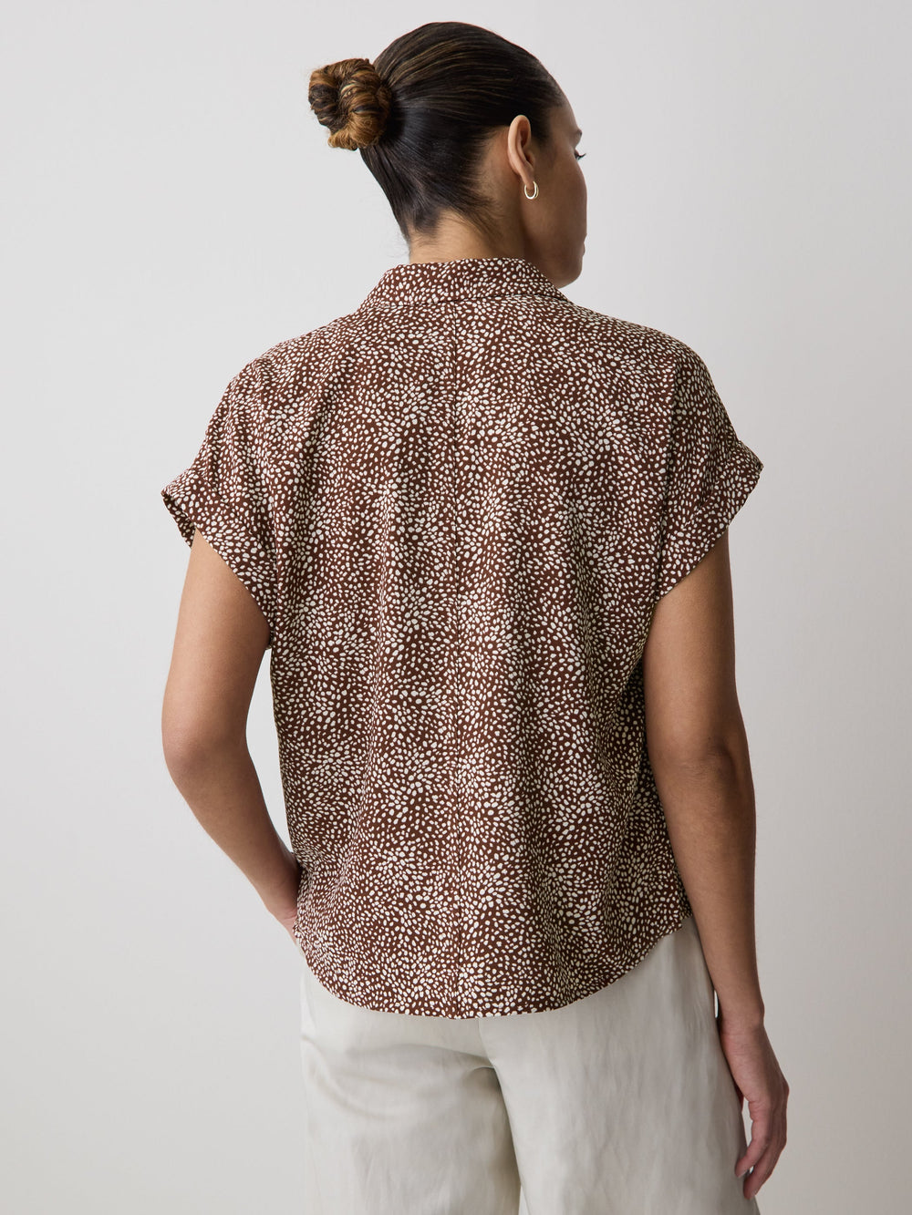RW&CO Short-Sleeve Buttoned-Down Blouse