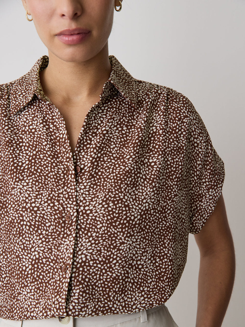 RW&CO Short-Sleeve Buttoned-Down Blouse