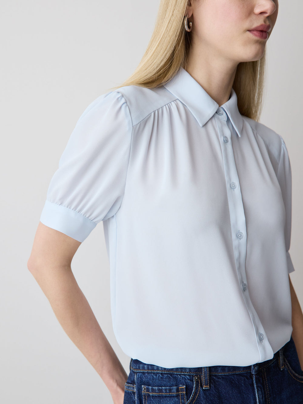 RW&CO Silky Crepe Short-Sleeve Buttoned-Down Blouse