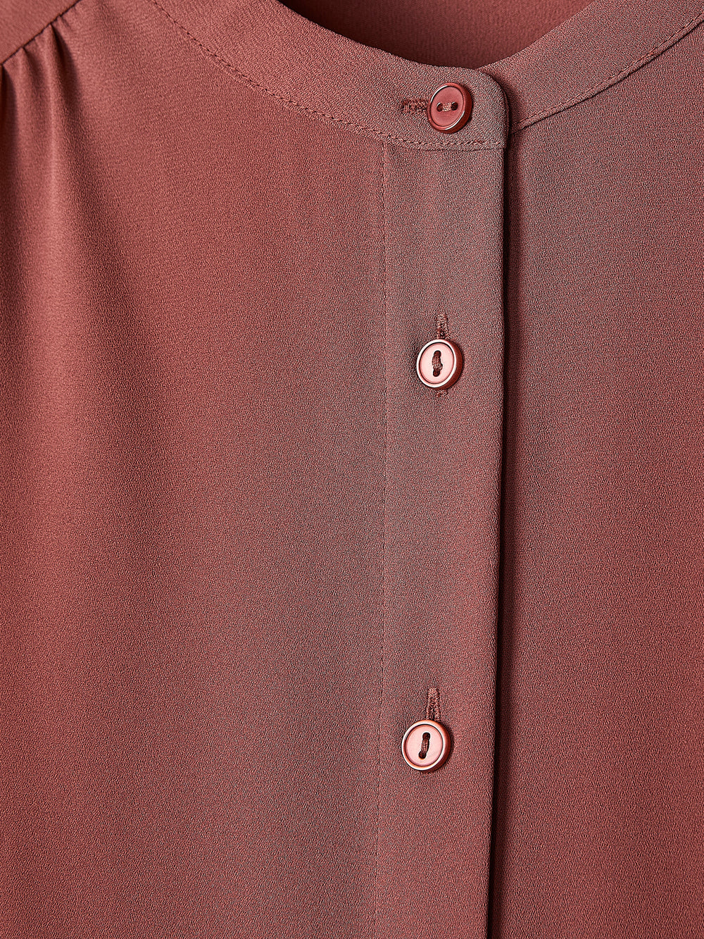 RW&CO Silky Crepe Long-Sleeve Buttoned-Down Blouse