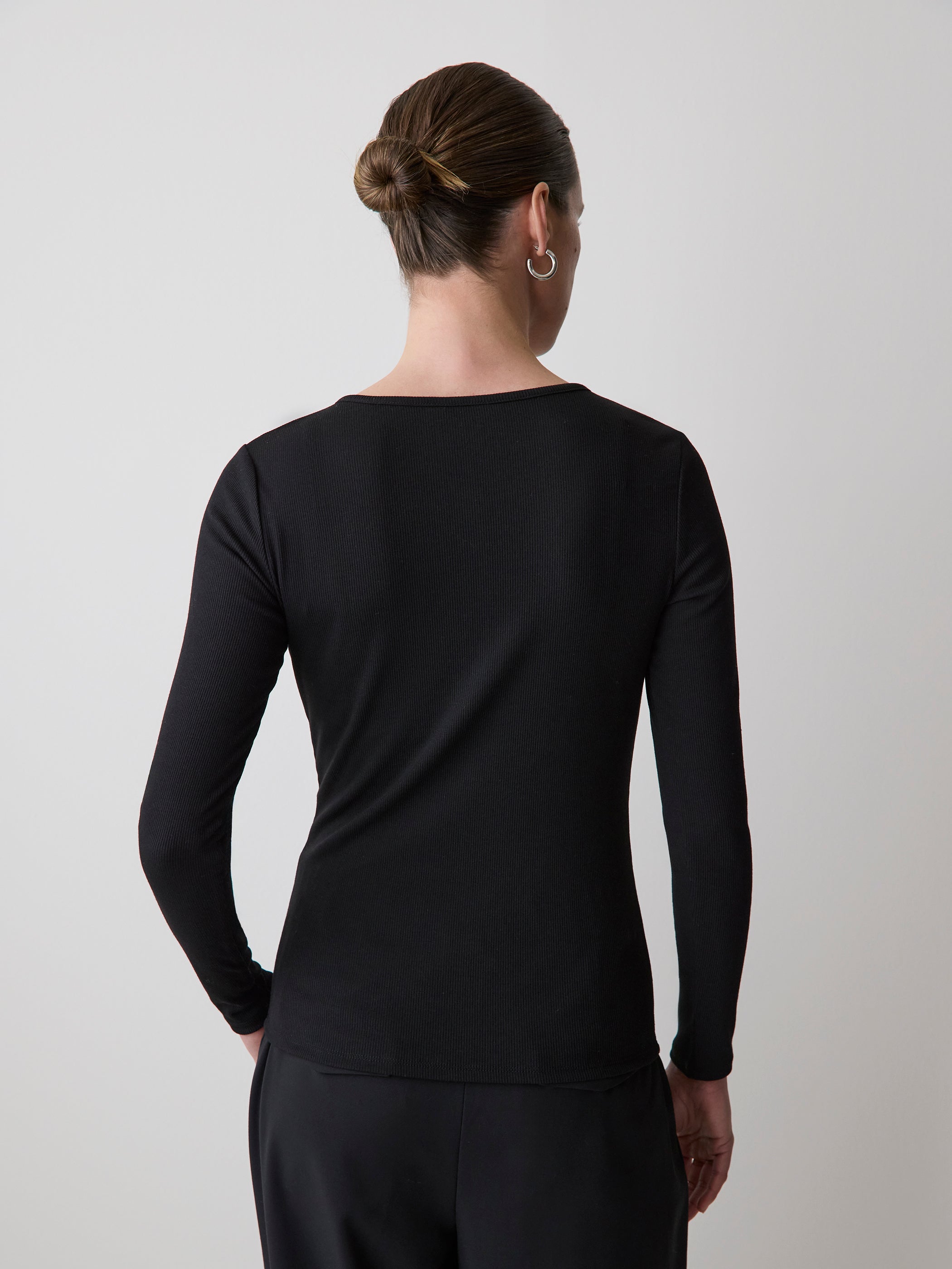 RW&CO Long-Sleeve Henley Ribbed Top