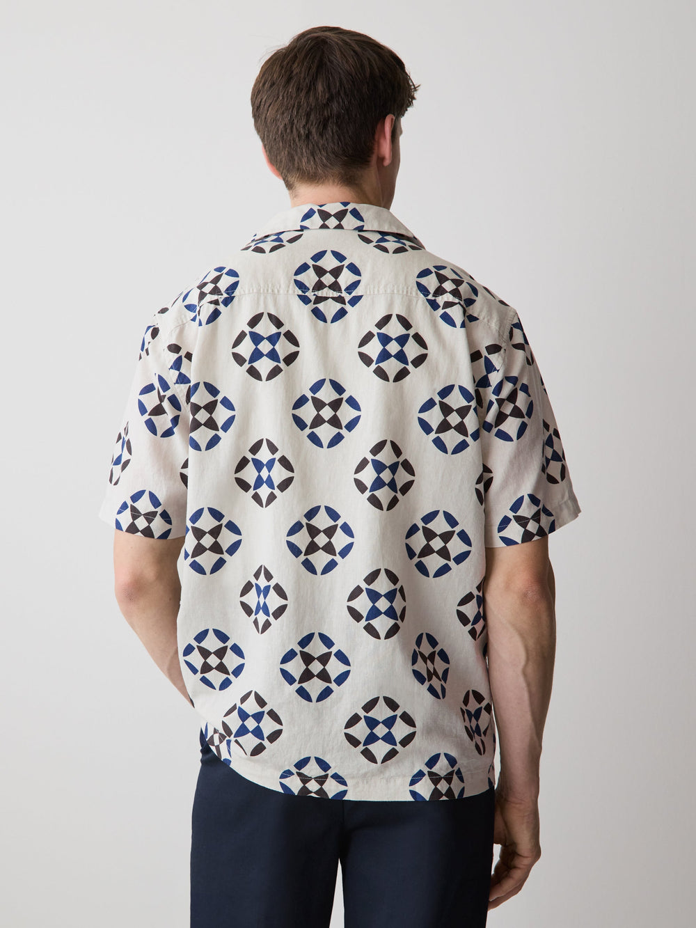 RW&CO Linen-Blend Short-Sleeve Shirt with Print