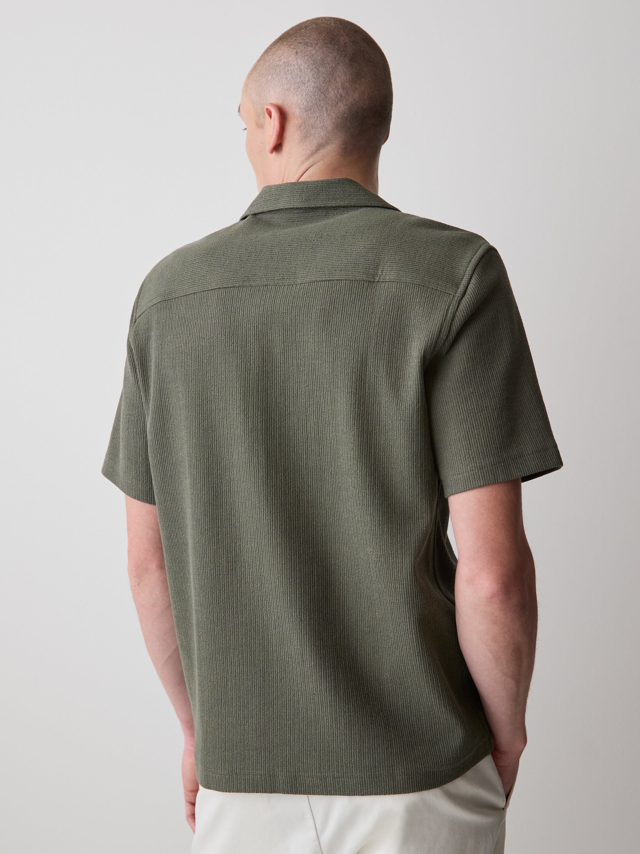 RW&CO Short-Sleeve Textured Shirt with Camp Collar