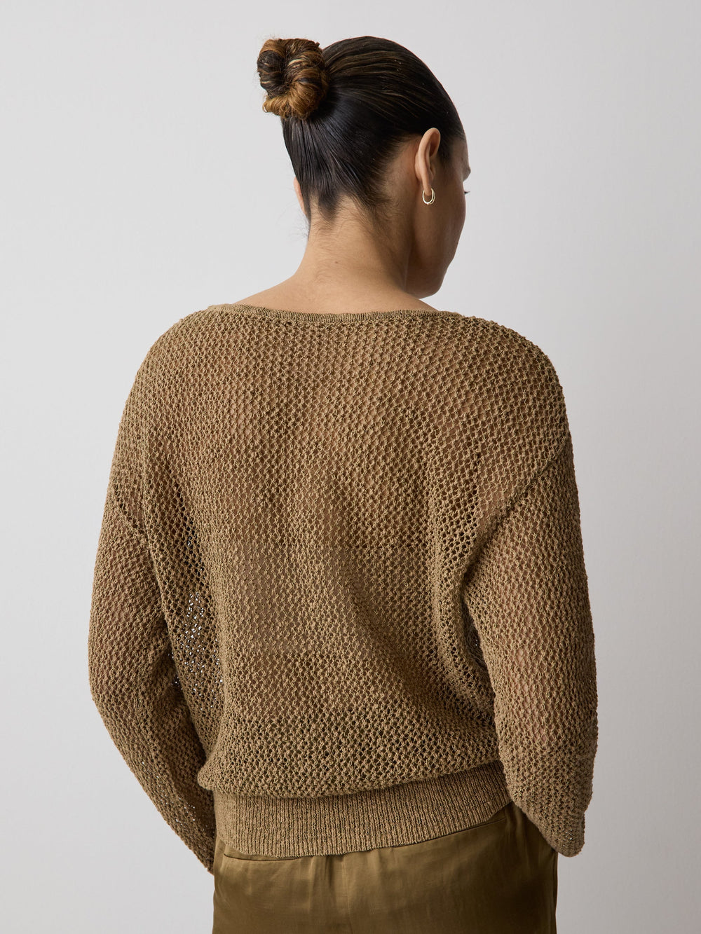 RW&CO Long-Sleeve Crew-Neck Mesh Sweater