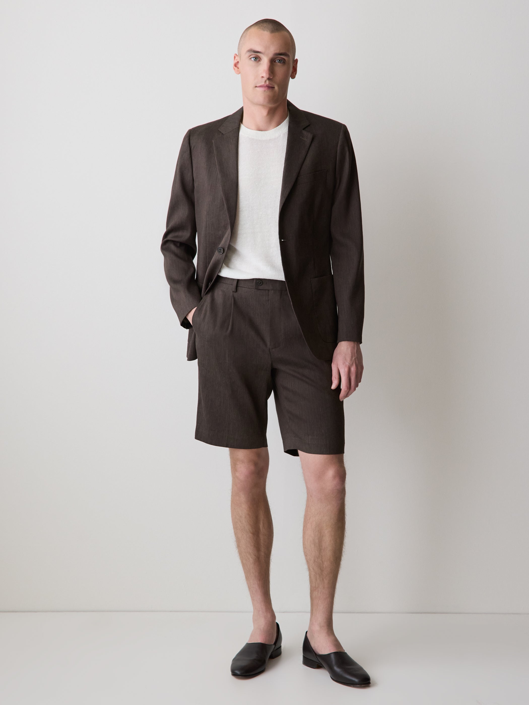 RW&CO Linen-Blend Pleated Shorts