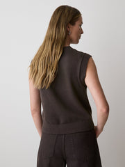 RW&CO Sleeveless Crew-Neck Sweater Vest