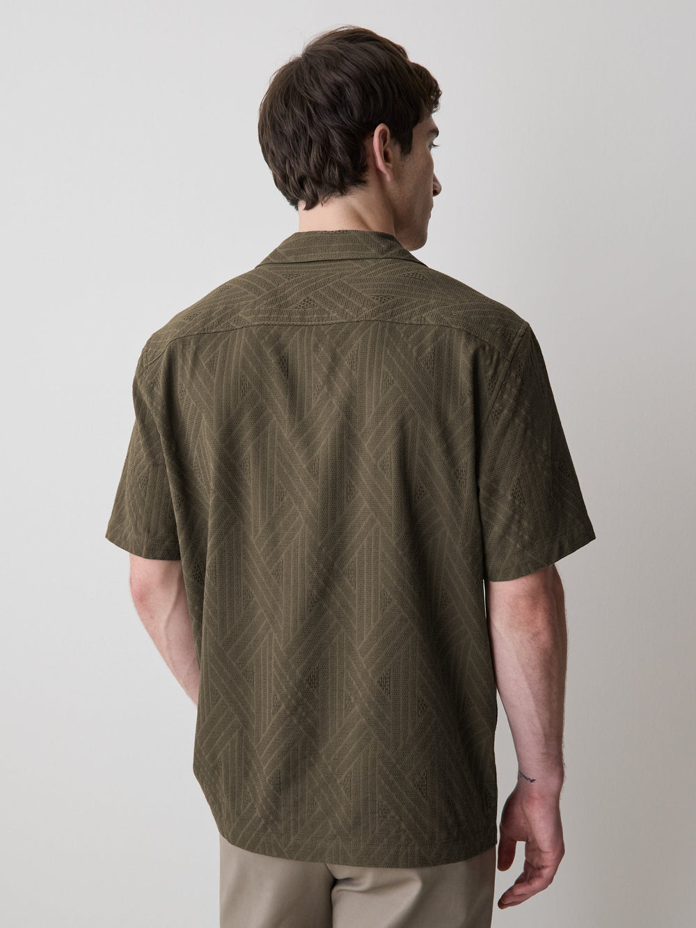 RW&CO Short-Sleeve Textured Shirt with Camp Collar