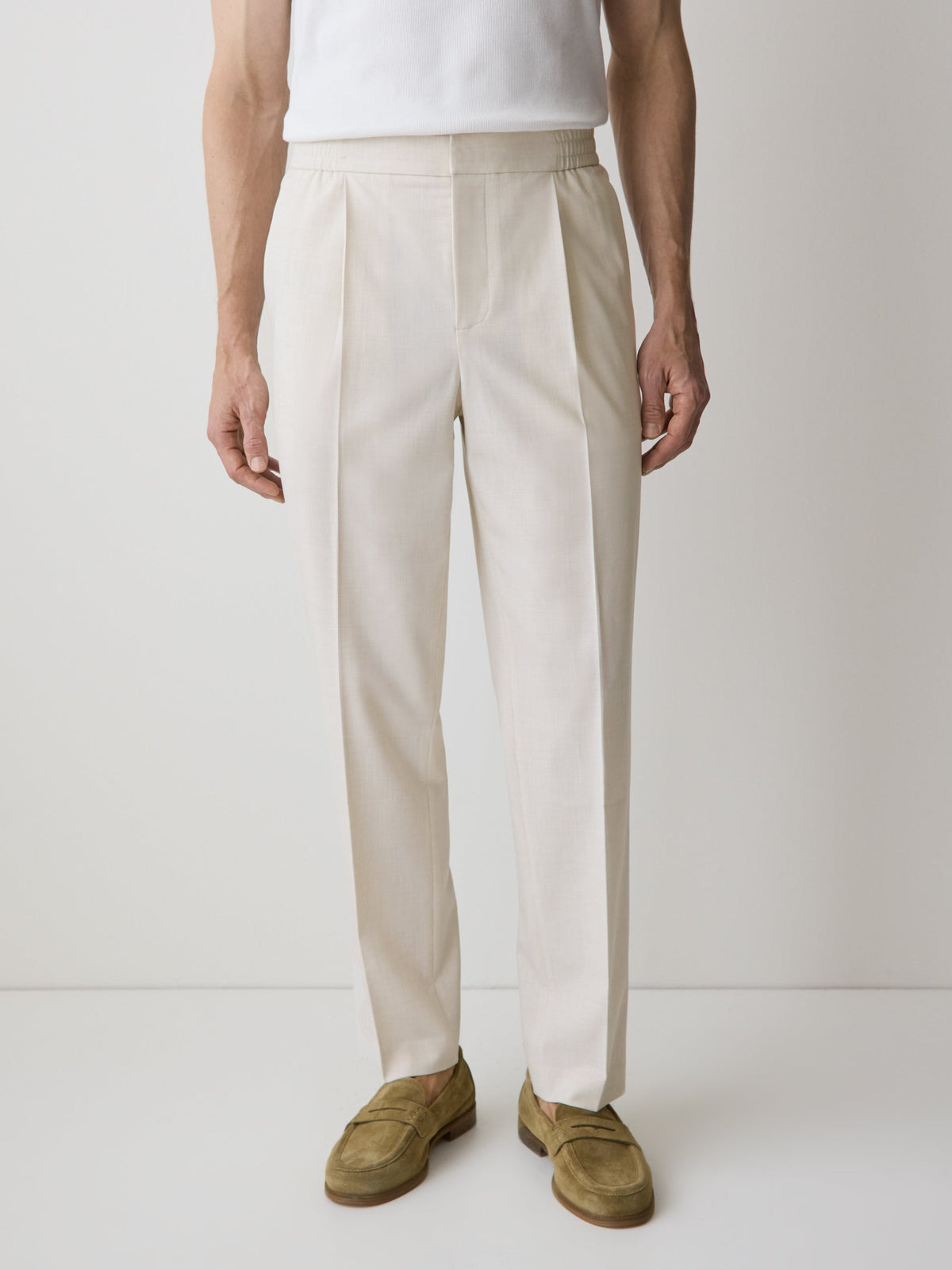 RW&CO Tapered-Leg City Pant with Elastic Waistband