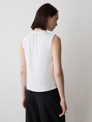RW&CO Sleeveless Buttoned-Down Blouse
