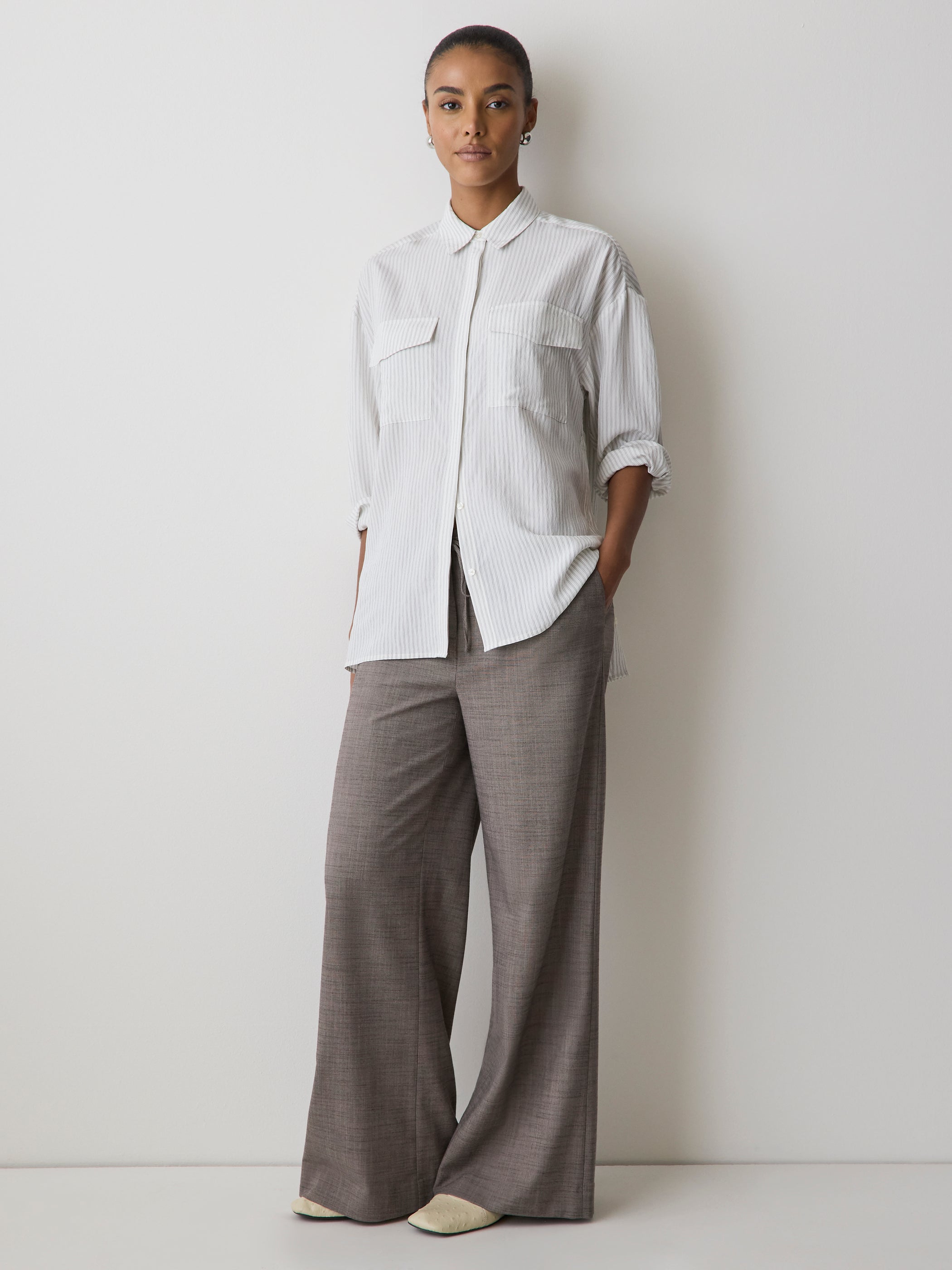 RW&CO Striped Long-Sleeve Buttoned-Down Blouse with Pockets