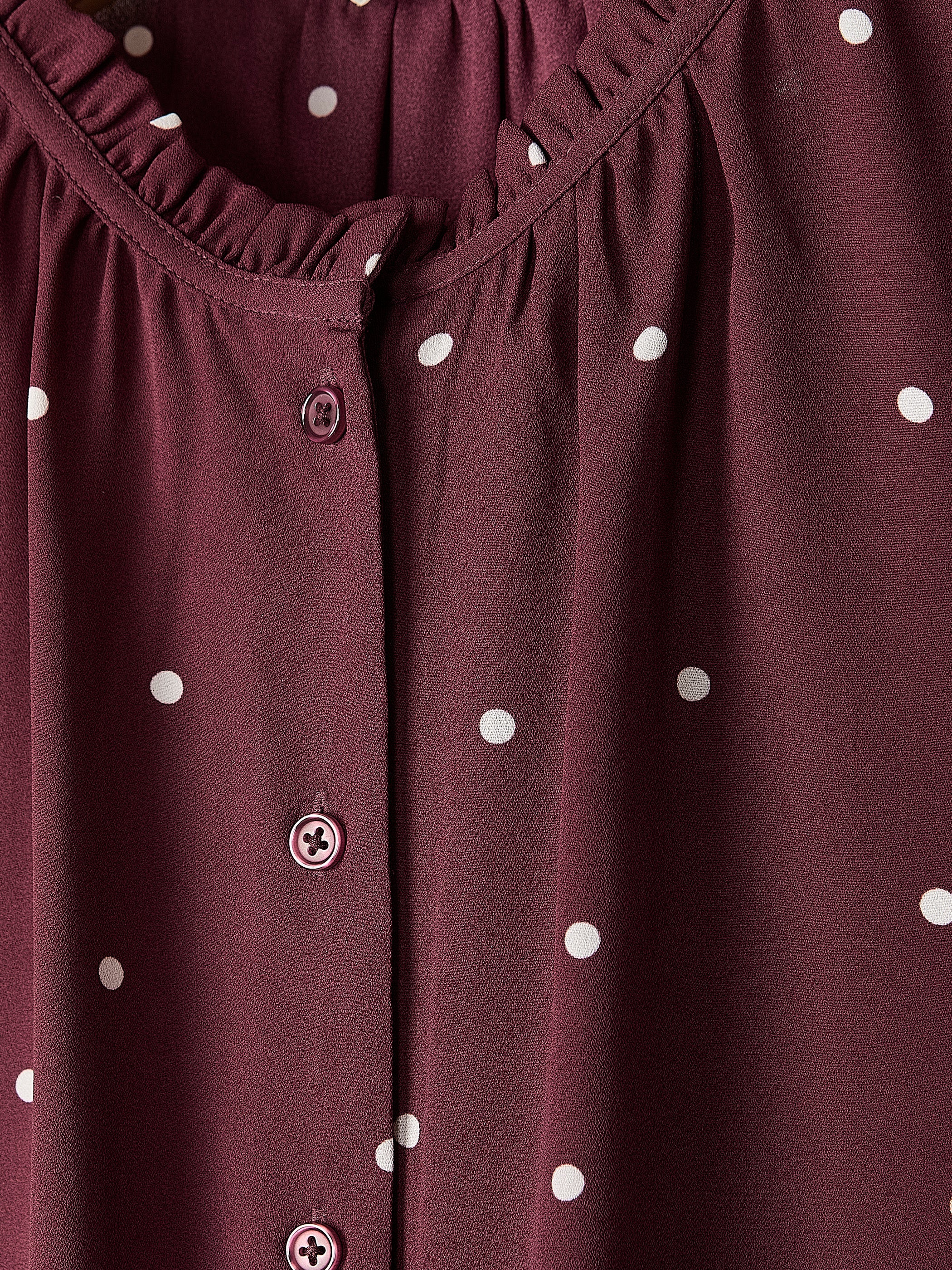 RW&CO Sleeveless Buttoned-Down Blouse with Ruffled Trim