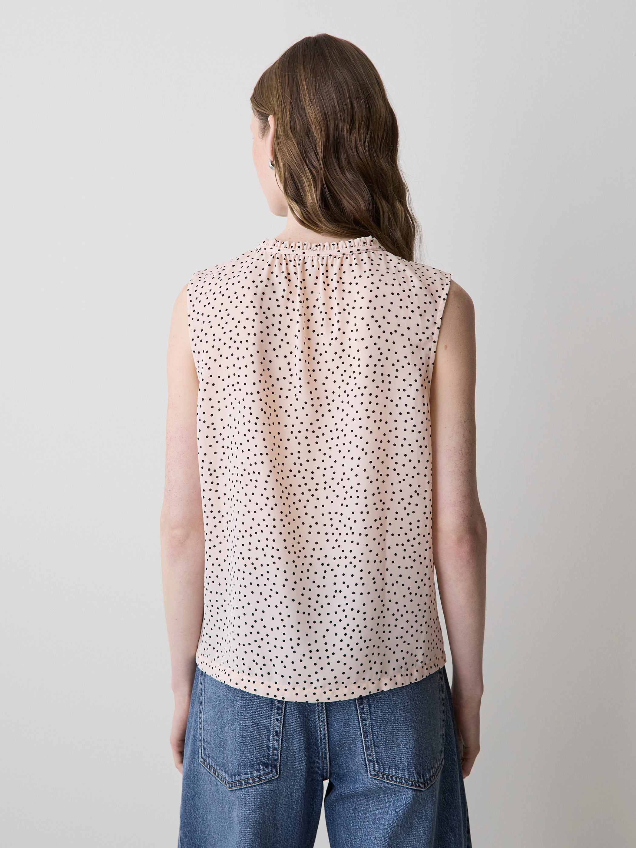 RW&CO Sleeveless Buttoned-Down Blouse with Ruffled Trim