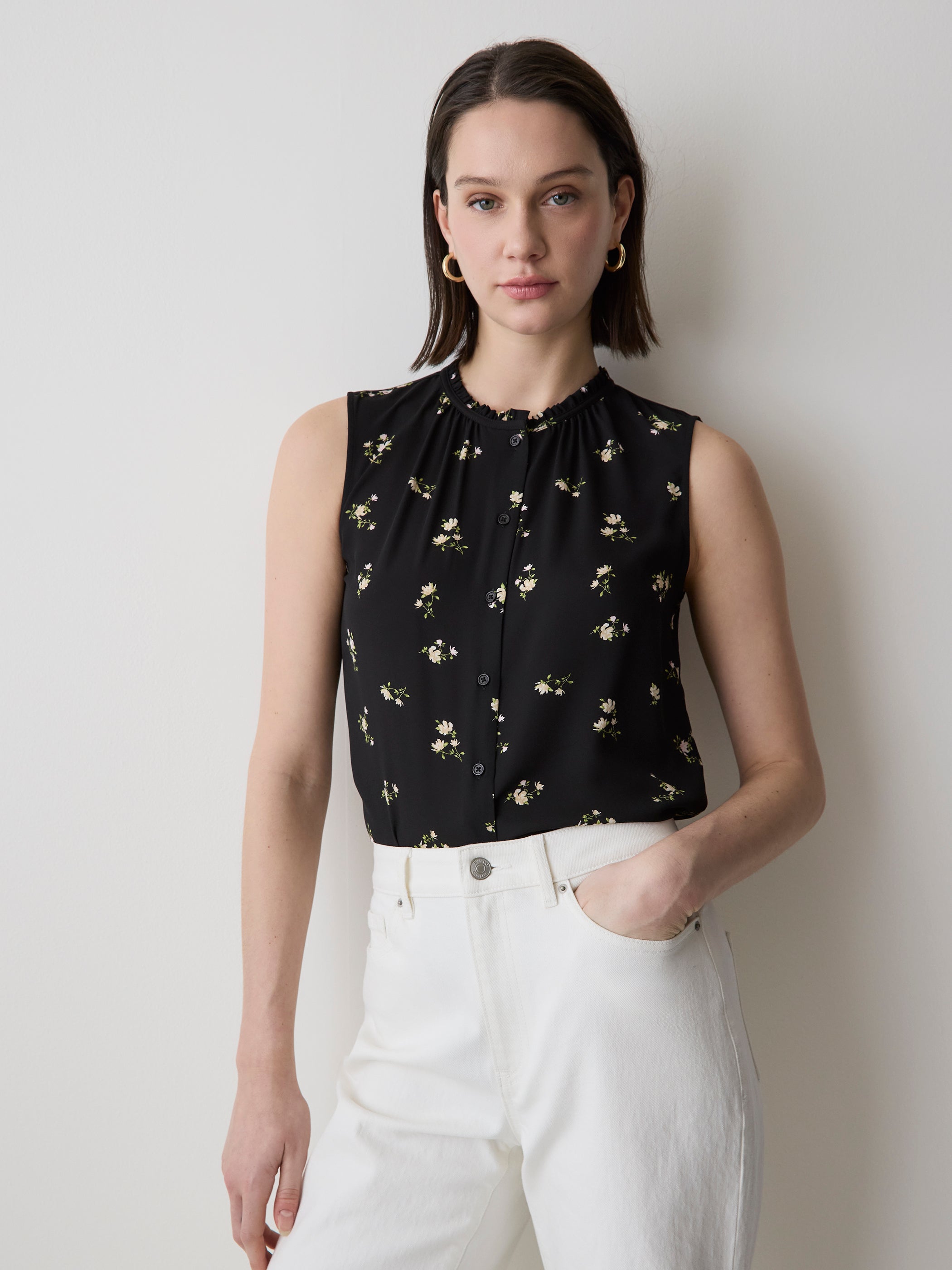 RW&CO Sleeveless Buttoned-Down Blouse with Ruffled Trim