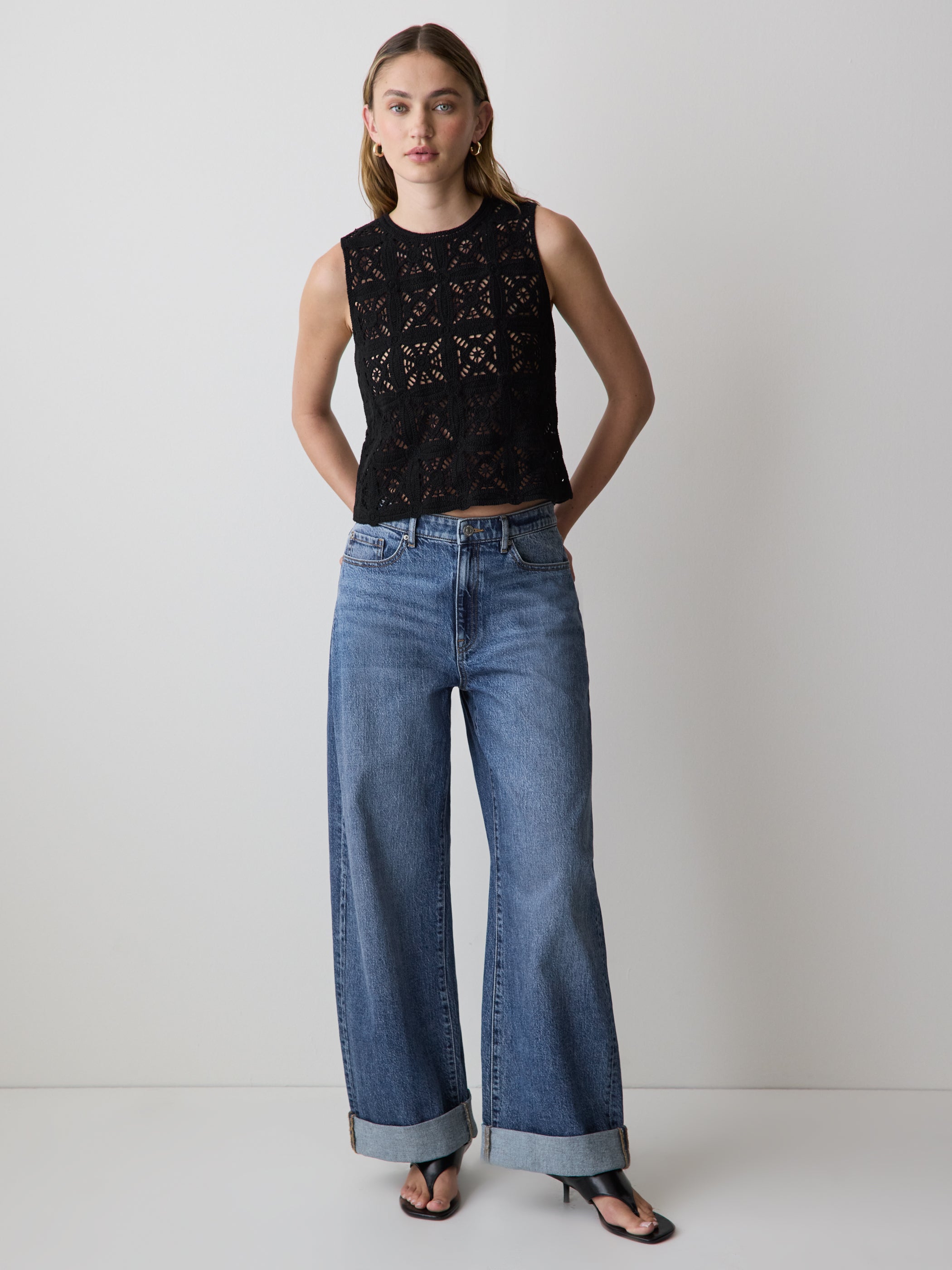 RW&CO Slouchy Mid-Rise Jeans