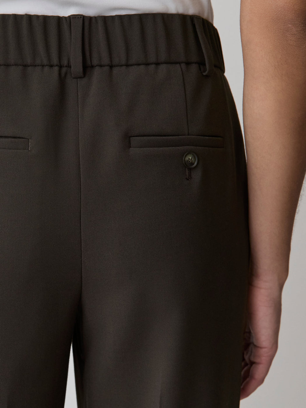 RW&CO Mid-Rise Straight-Leg Cropped Pant
