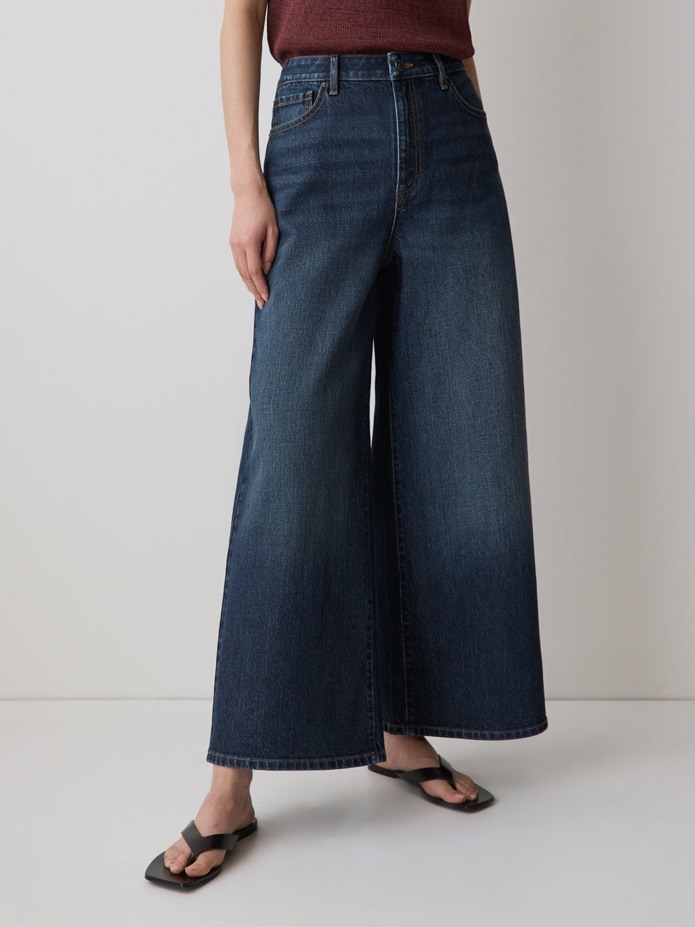 RW&CO High-Rise Wide-Leg Cropped Jeans