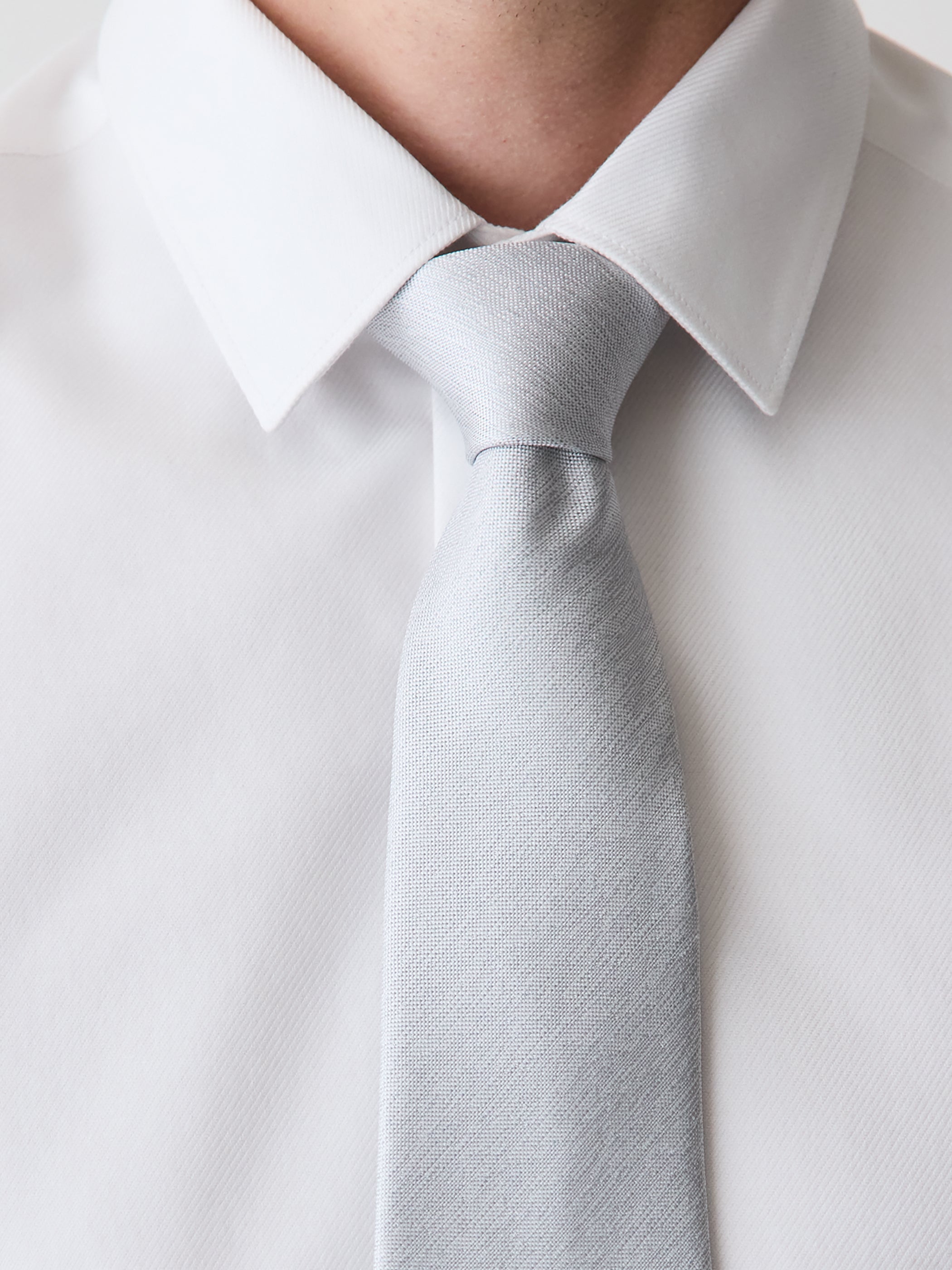 RW&CO Solid Regular Textured Tie