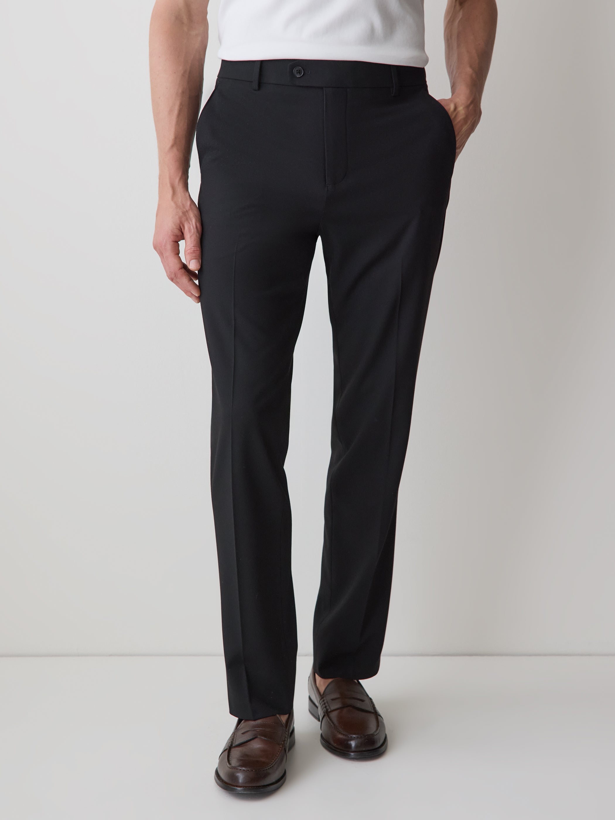 RW&CO Tailored-Fit Essential Pant