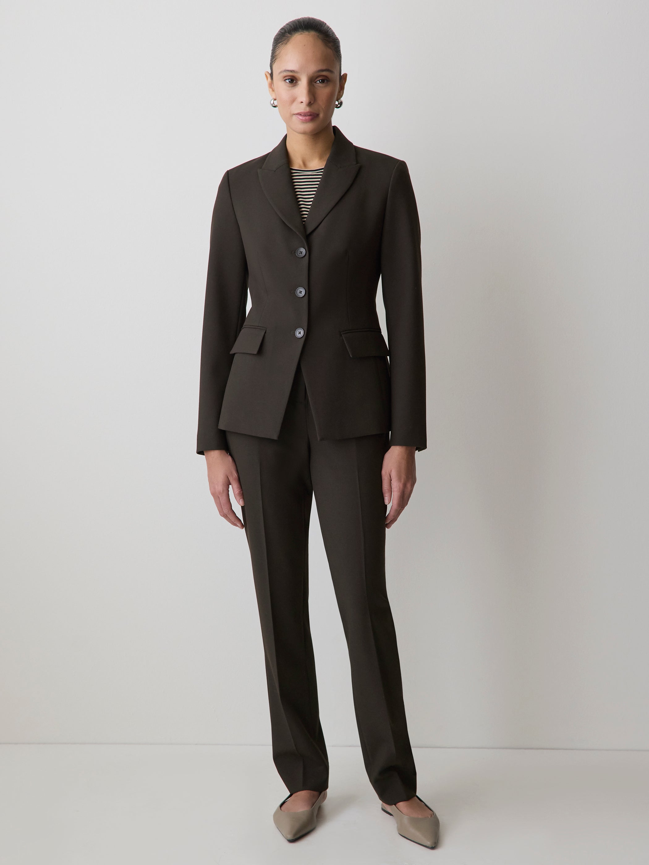 RW&CO Three-Button Fitted Blazer