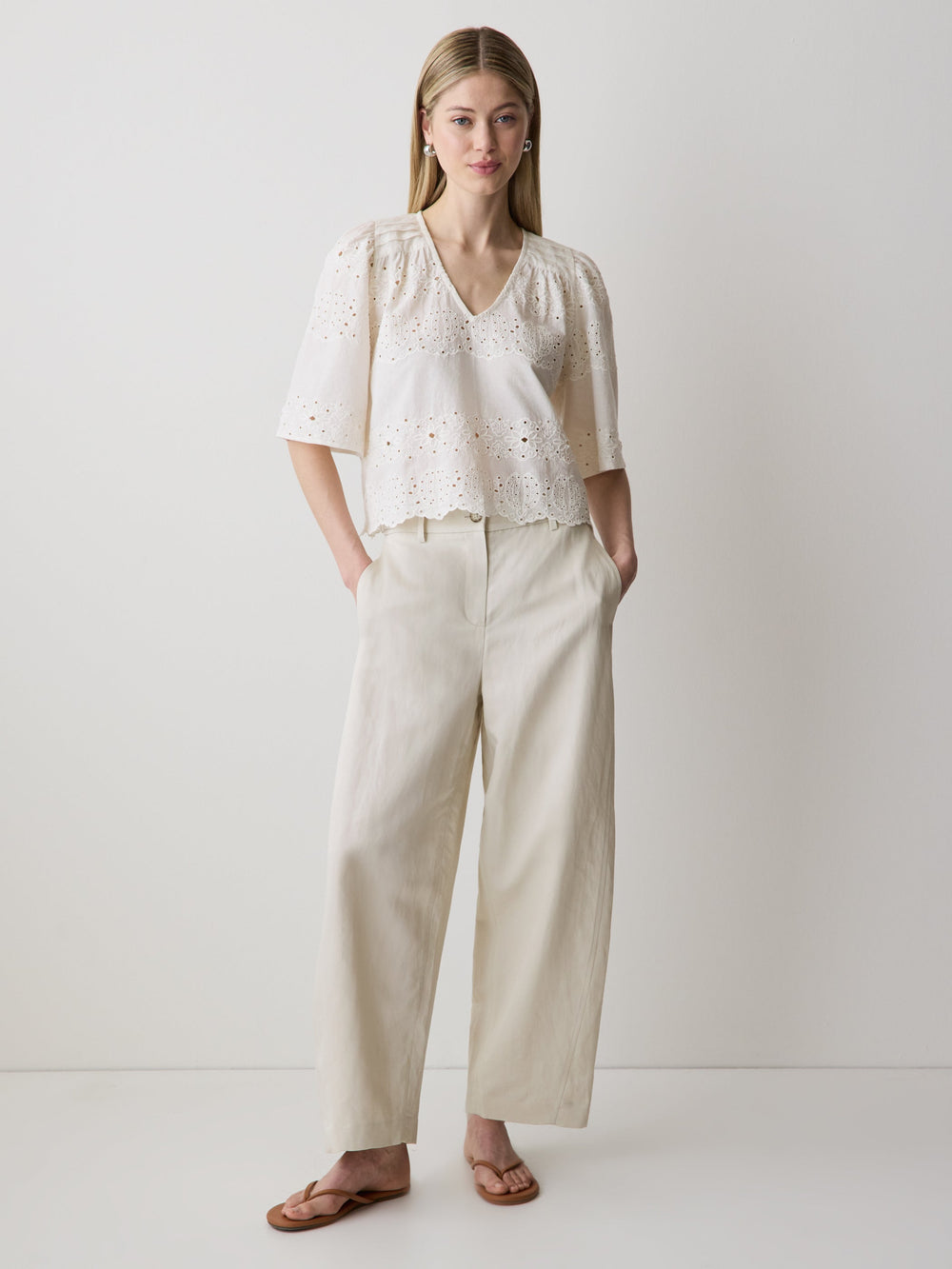 RW&CO Twill High-Rise Barrel Pant