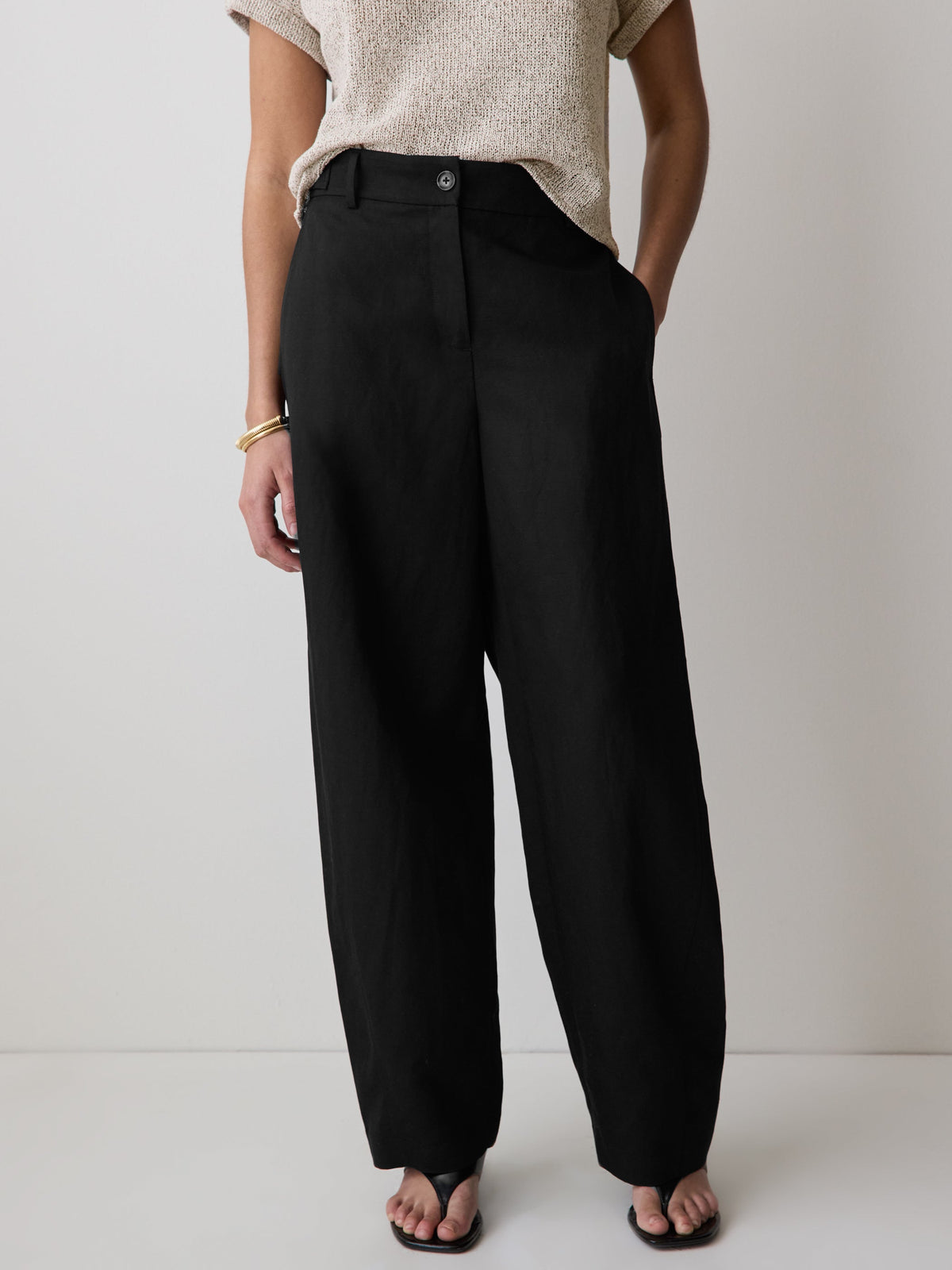RW&CO Twill High-Rise Barrel Pant