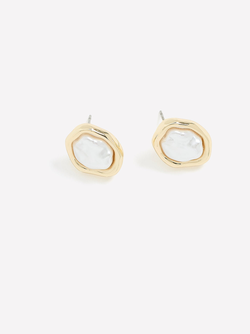 RW&CO Baroque Pearl Earrings